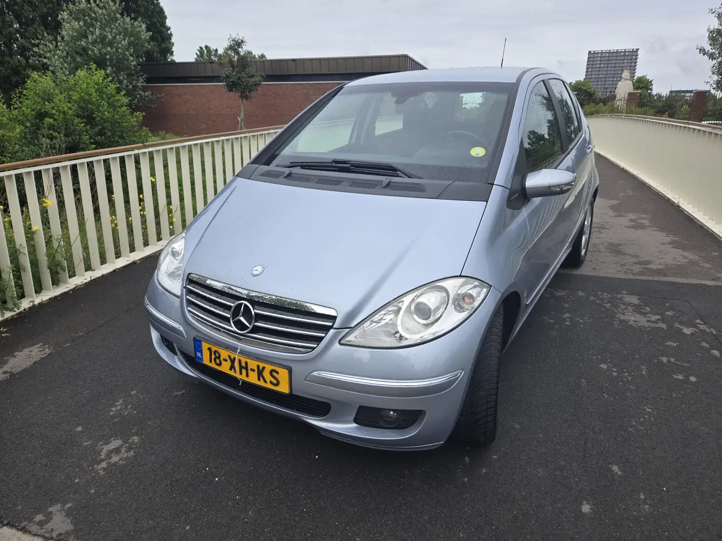 Mercedes-Benz A 150 Avantgarde Bleu - 1