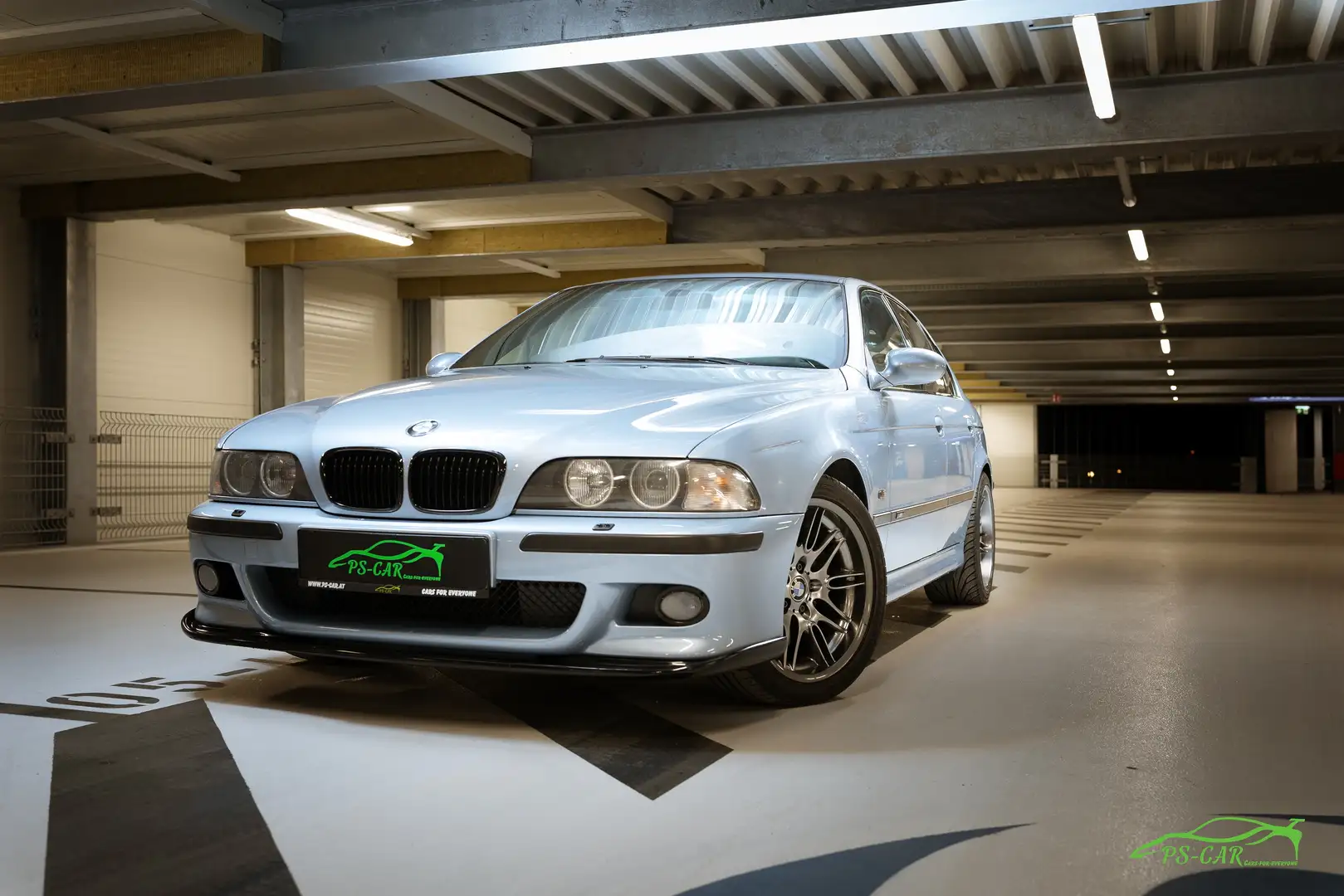 BMW M5 **ORIGINAL - ZUSTAND** Gümüş rengi - 1