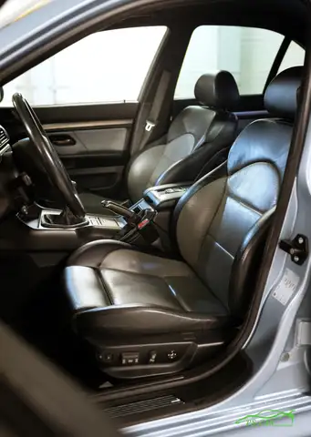 BMW M5 view 11