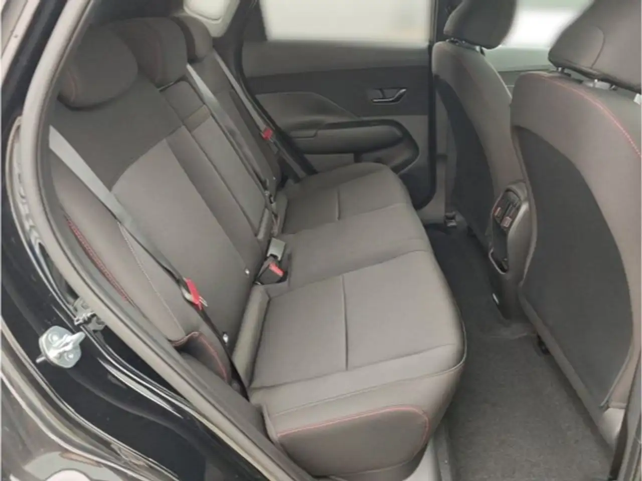 Hyundai KONA N Line 2WD 65kWh N-Line Assist. Sportpaket StandHZ 8