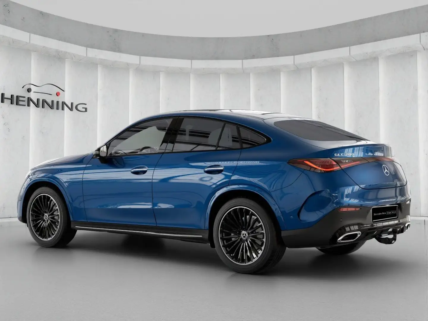 Mercedes-Benz GLC 200 AMG 4M Coupé Night Pano Distro Burmester Schwarz - 2