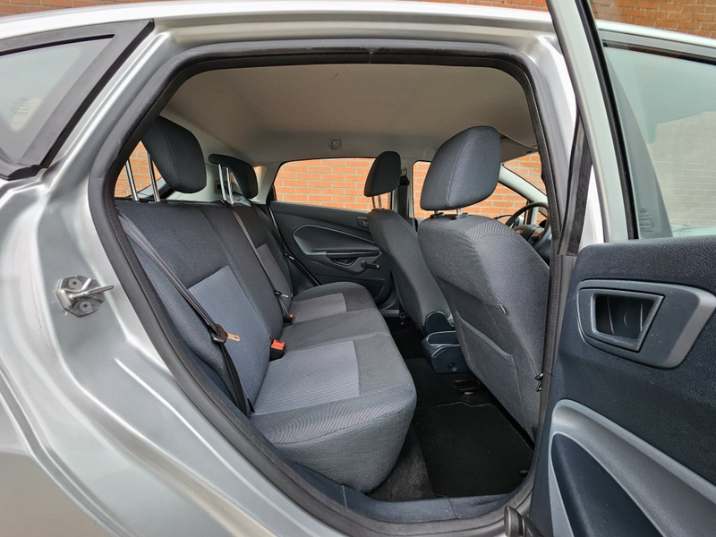 Ford Fiesta 1.25 Limited — photo 29