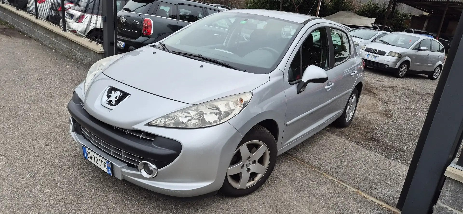 Peugeot 207 5p 1.4 8v Energie - 1