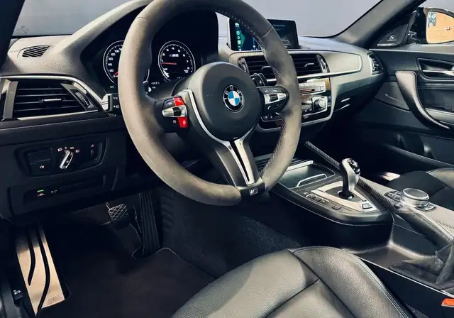 BMW M2 view 6