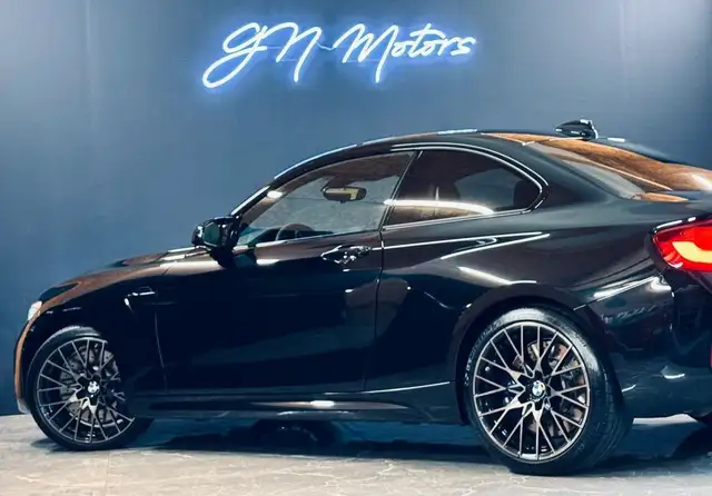 BMW M2 view 5