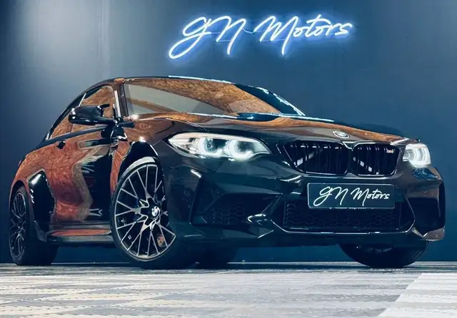 BMW M2 view 2