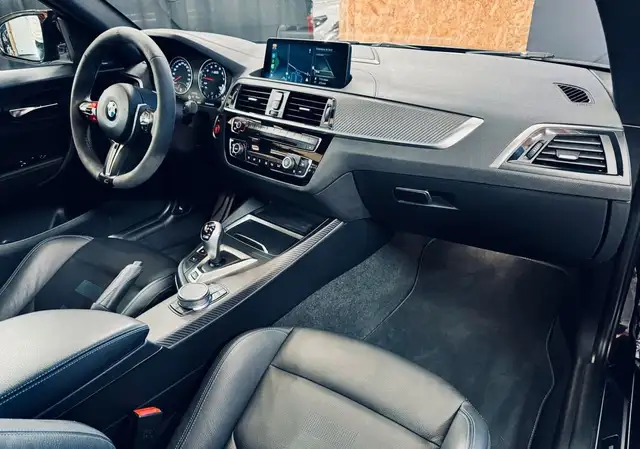 BMW M2 view 8