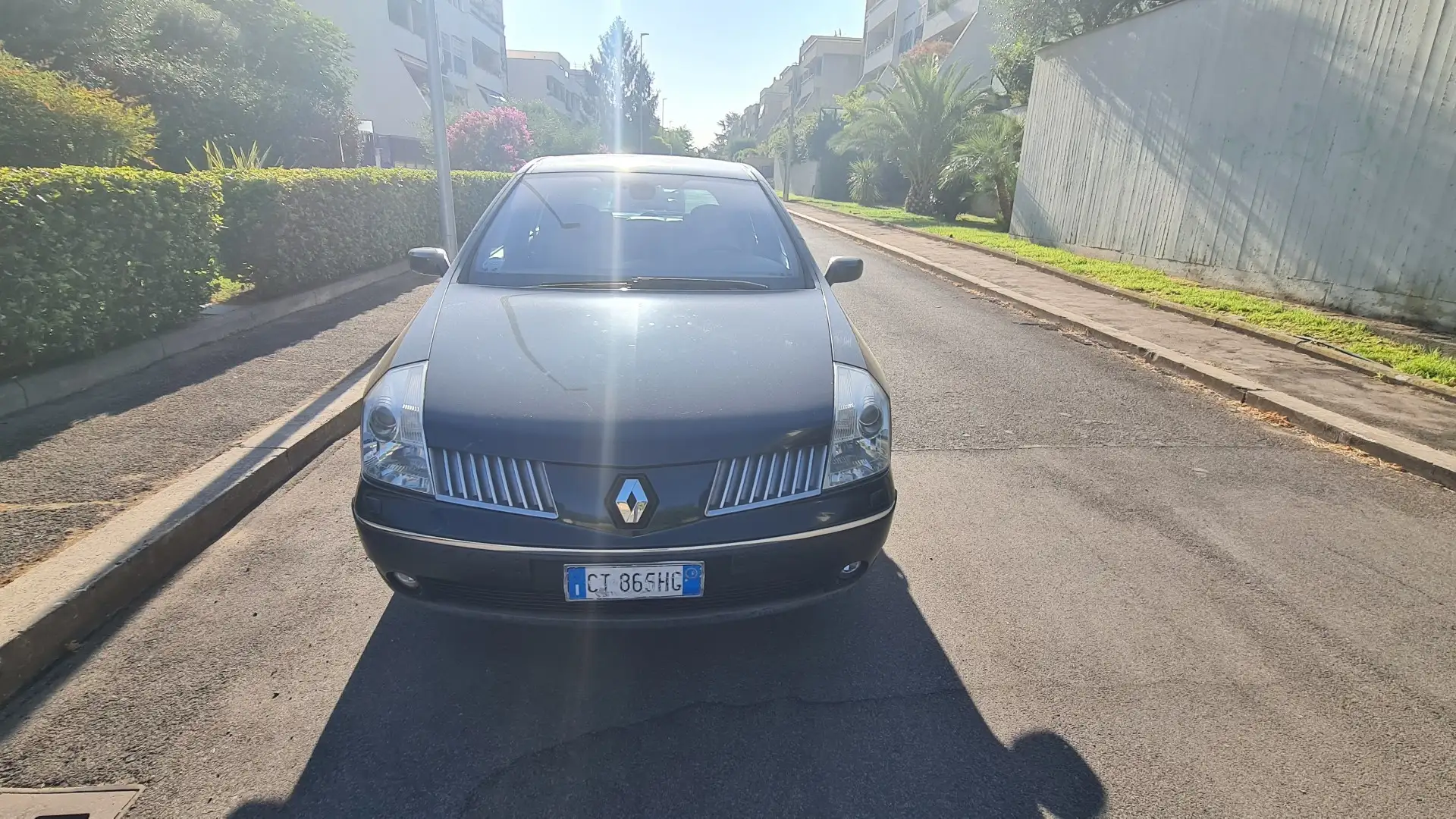 Renault Vel Satis 2.2 dci Initiale - 1