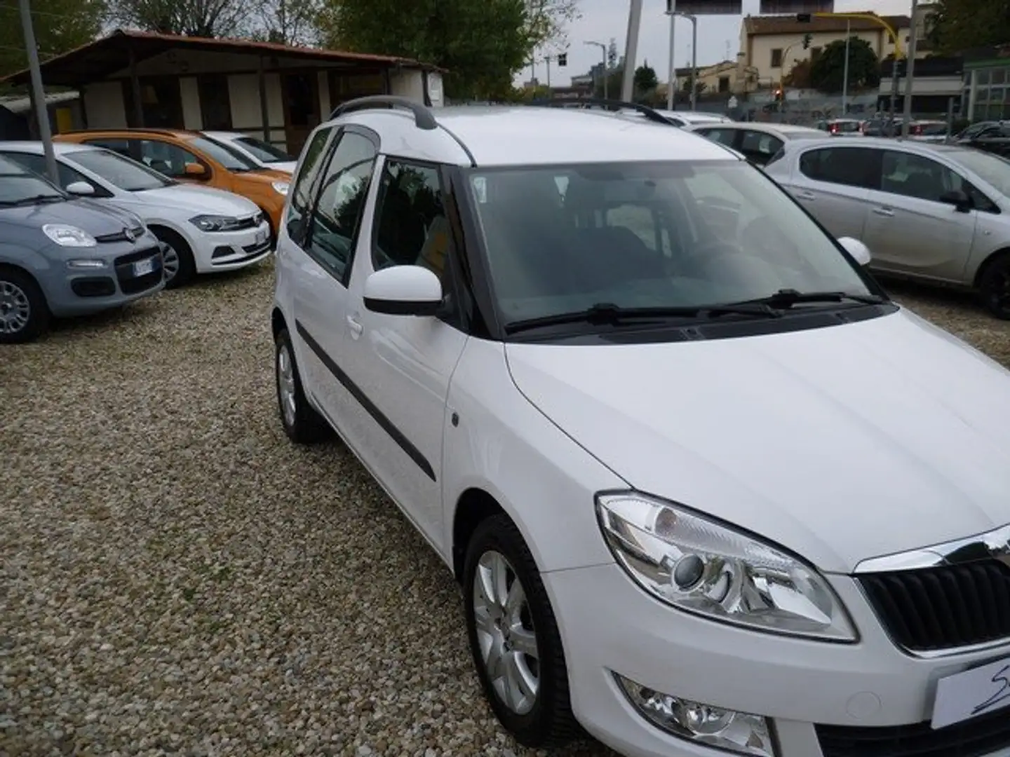 Skoda Roomster Roomster 2010 1.6 tdi cr Style 90cv Bianco - 2