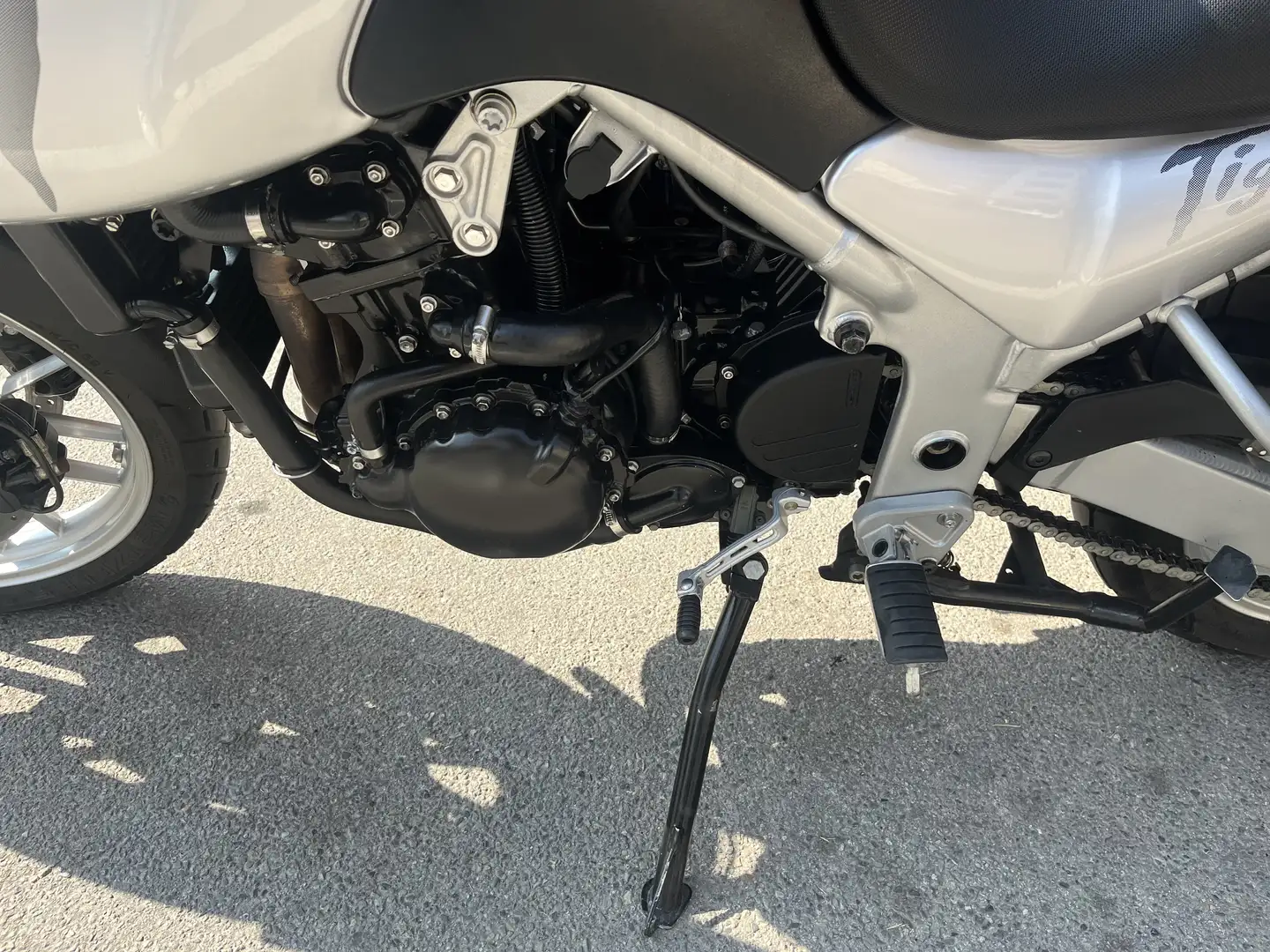 Triumph Tiger 955i - 2