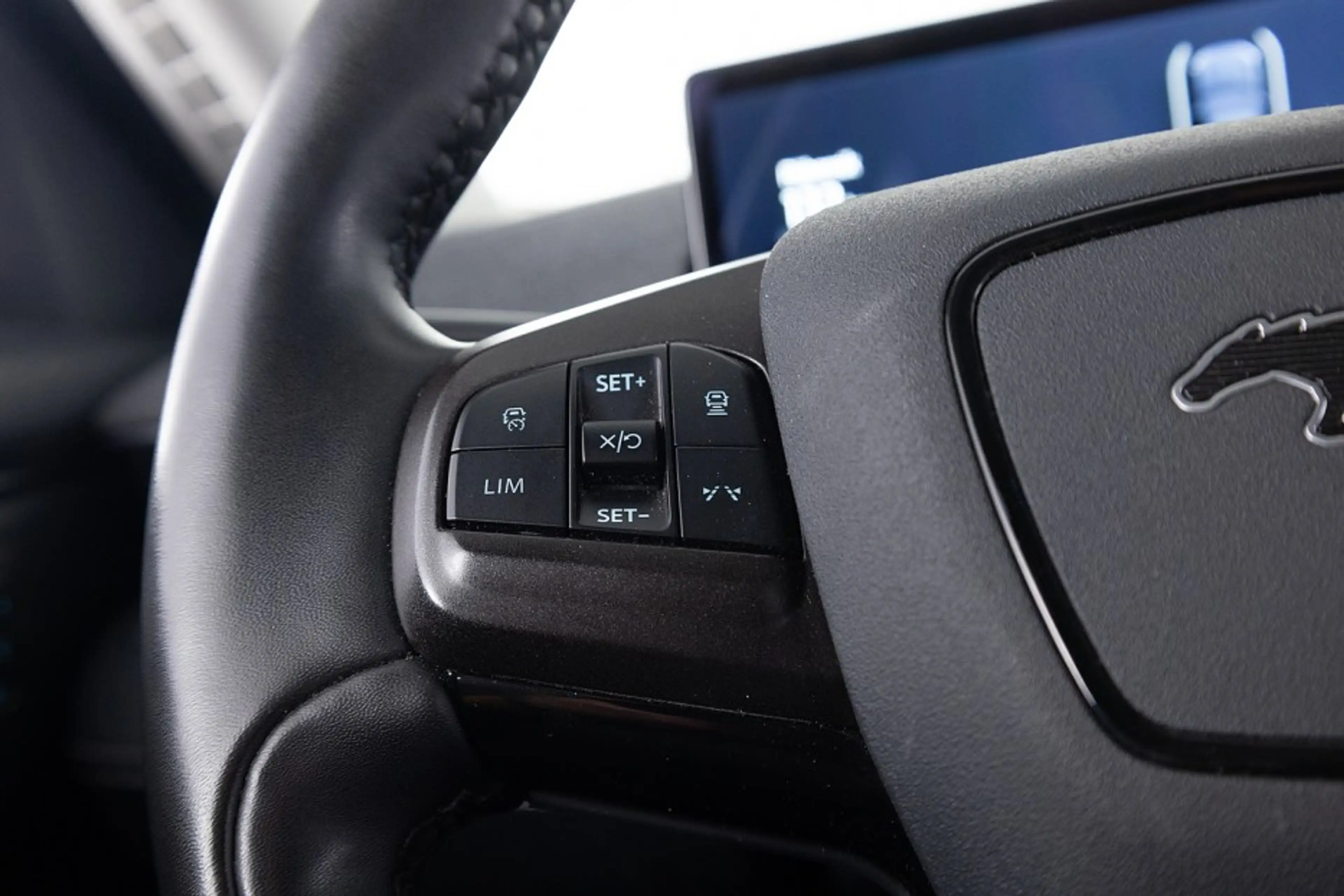 Ford Mustang Mach-E RWD 75 kWh *SOH 94.7%* PANORAMADAK | B&O | LEDER | — photo 20