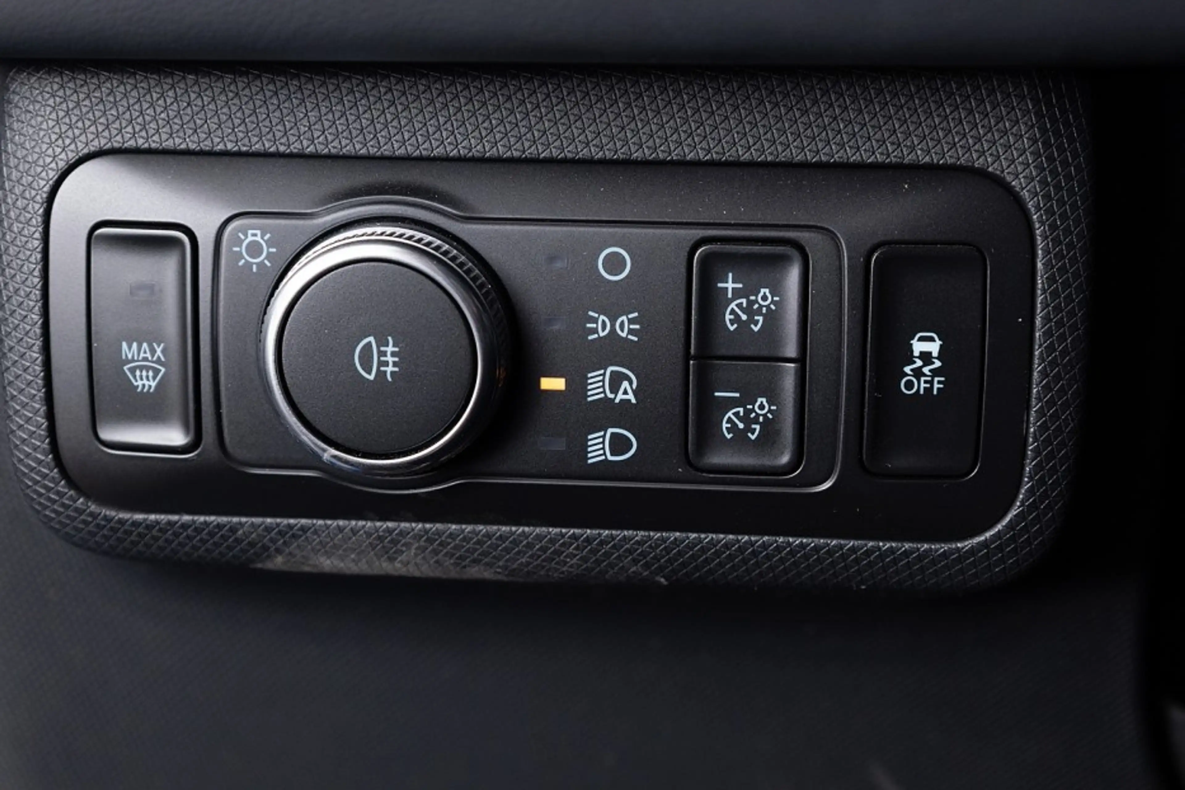 Ford Mustang Mach-E RWD 75 kWh *SOH 94.7%* PANORAMADAK | B&O | LEDER | — photo 14