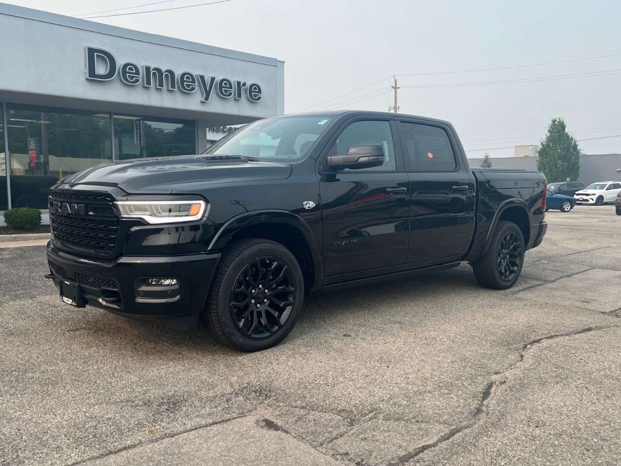 2026 RAM 1500 Limited 4x4 Crew Cab 5'7 Box
