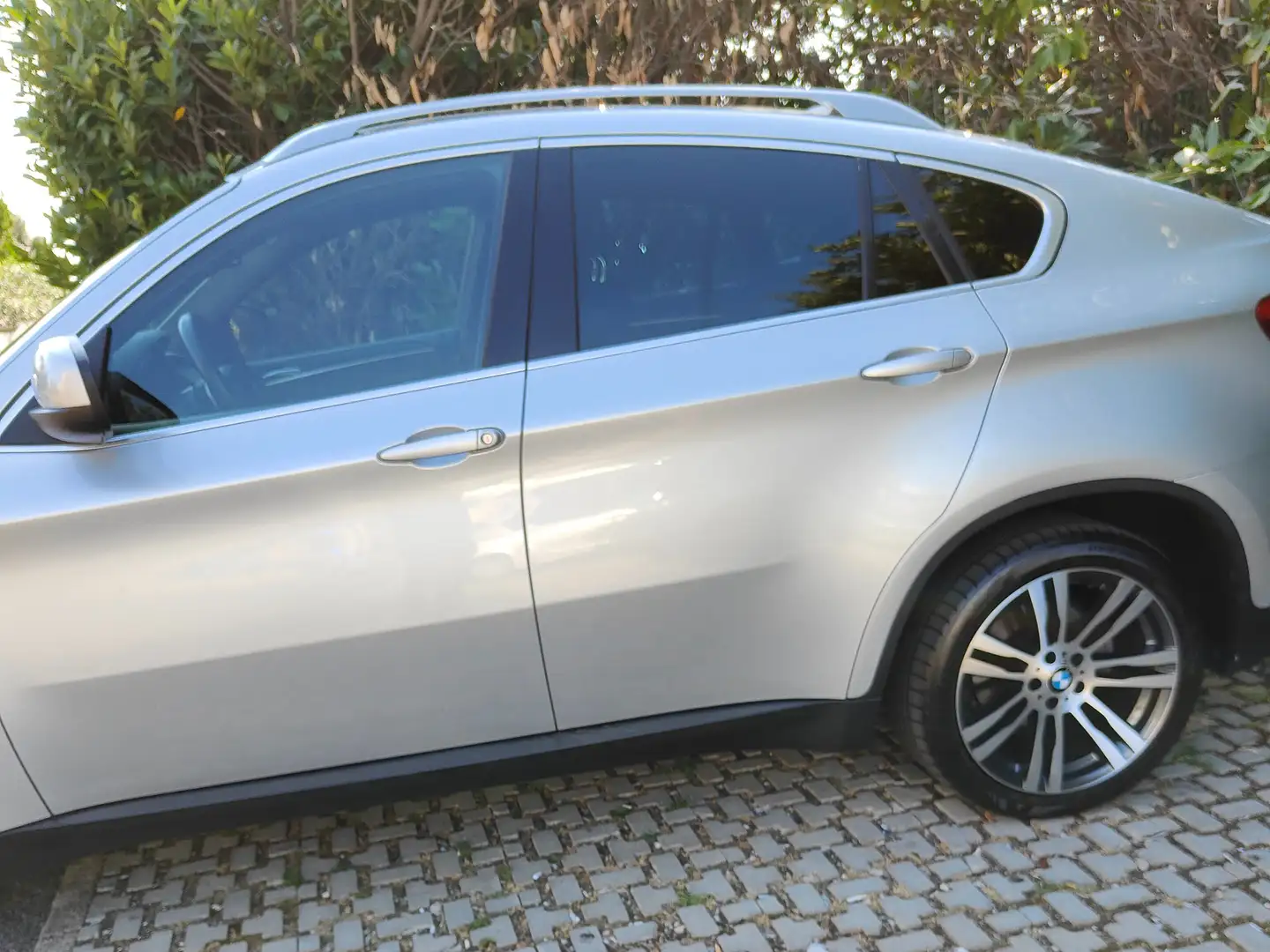 BMW X6 X6 E71 xdrive40d Eletta auto 8m E5 Gris - 2