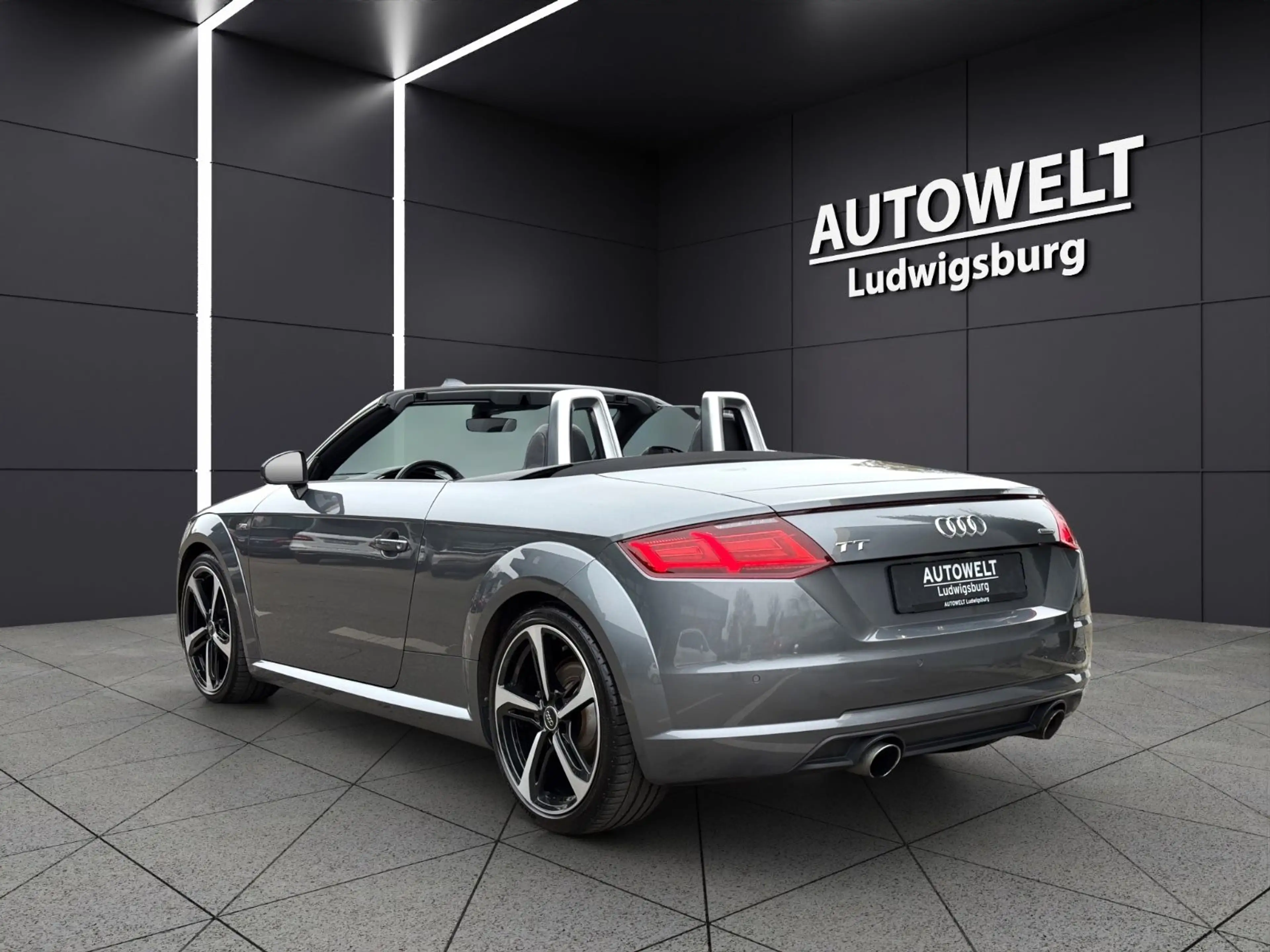 Audi TT Roadster 2.0 TFSI quattro S-Line S-Tronic — photo 7