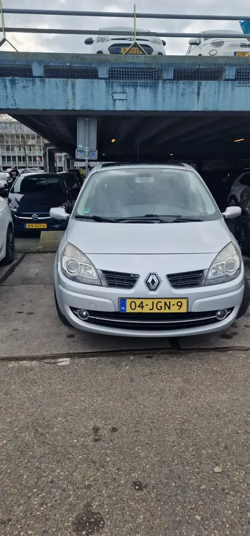 Renault Scenic 1.6 16V Dynamique - 1