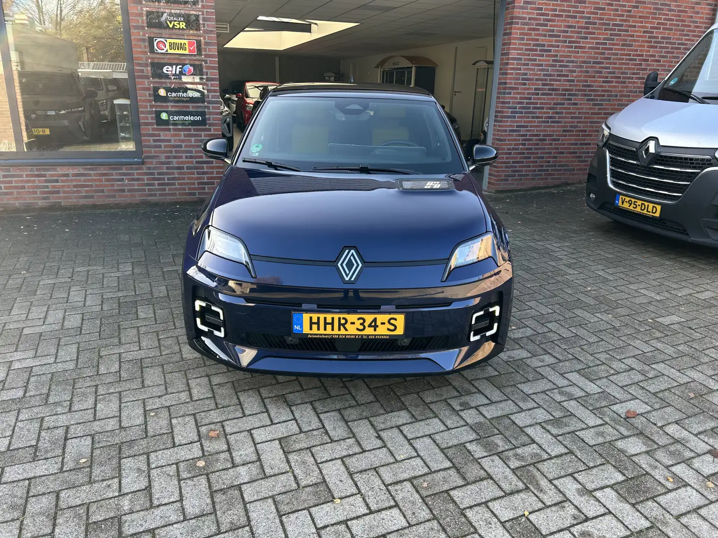 Renault R 5 comfort range iconic cinq 52 kWh/Pack advanced dri Blauw - 2