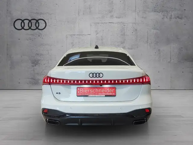 Audi A5 view 6