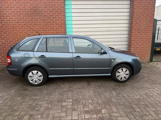 Skoda Fabia view 10