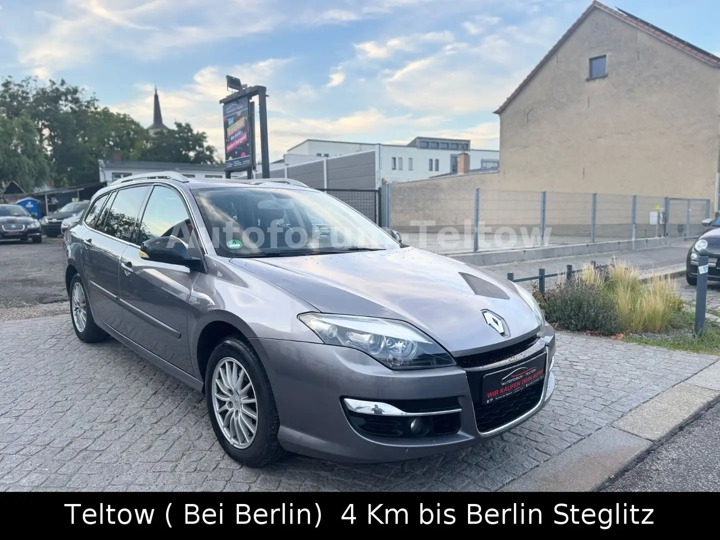 Renault Laguna Grandtour SportwayII*6-Gang*Leder*AHK*SH* - 1