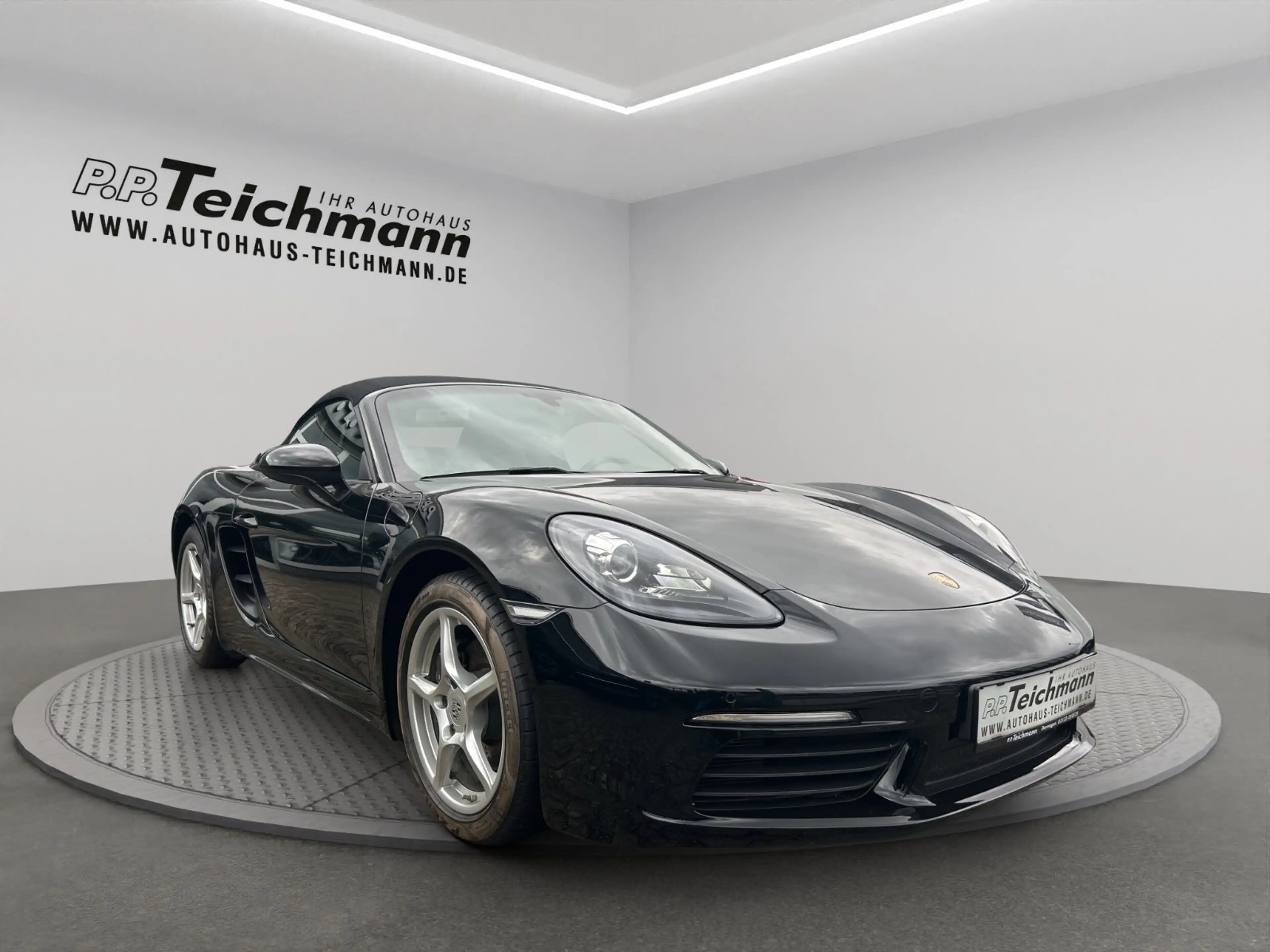 Porsche Boxster 718 — photo 3