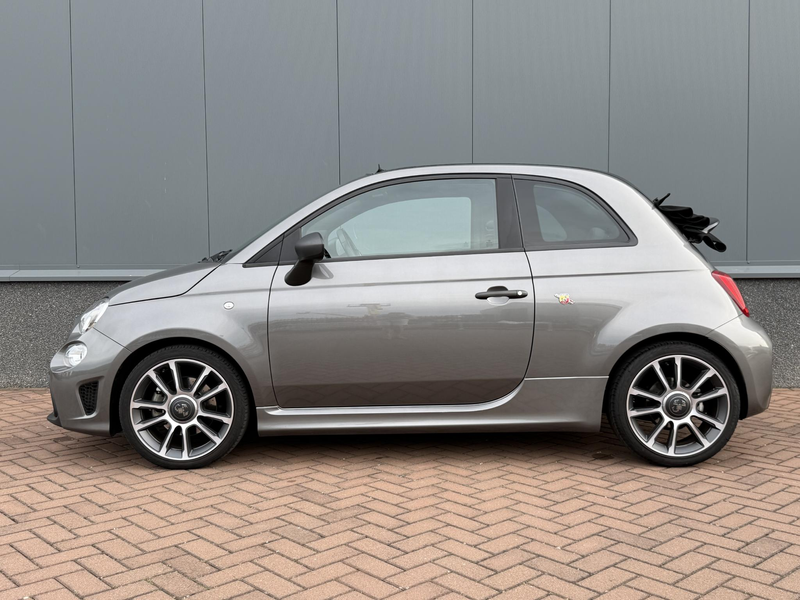 Abarth 595C 1.4 T-Jet Turismo BEATS | LEDER | CARPLAY — photo 9