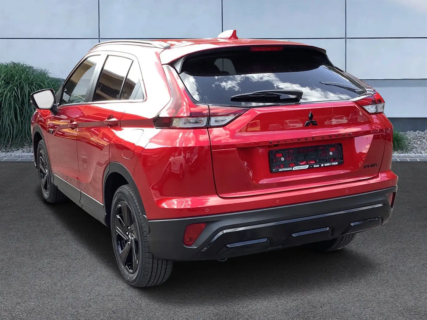 Mitsubishi Eclipse Cross Plus Select Black Hybrid 4WD Rot - 2