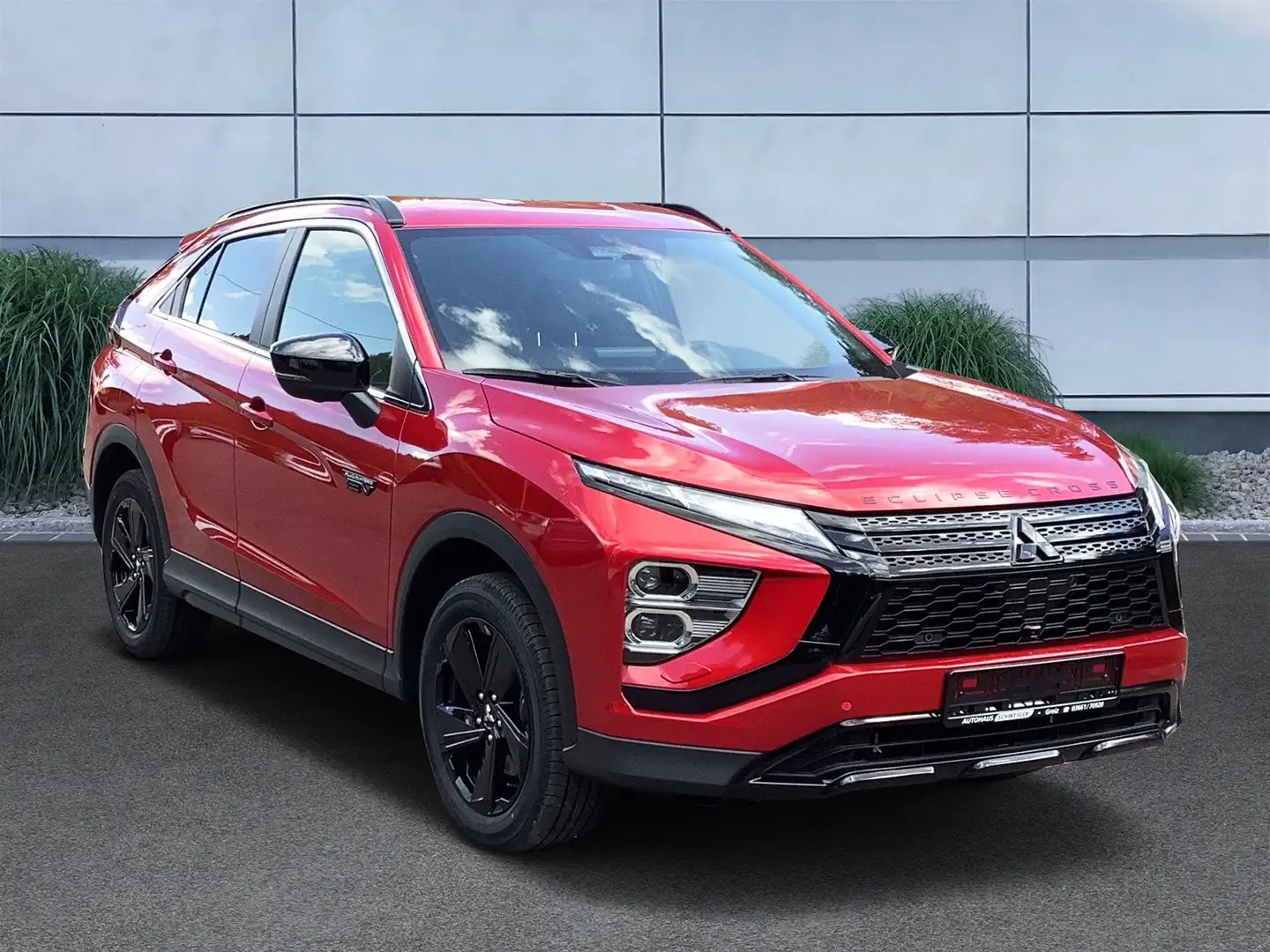 Mitsubishi Eclipse Cross Plus Select Black Hybrid 4WD Rot - 1