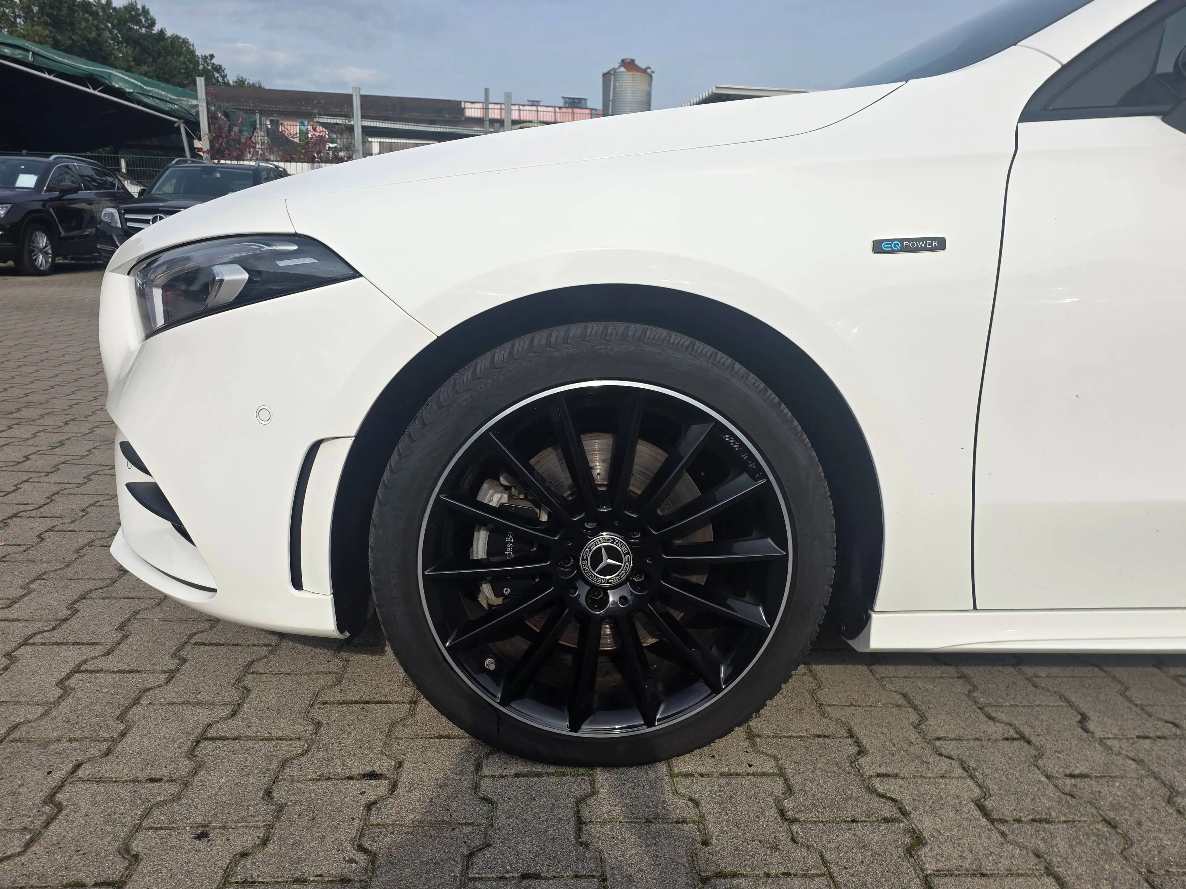 Mercedes-Benz A 250 e Limousine AMG-Line *RFK *Night Paket *RFK — photo 4
