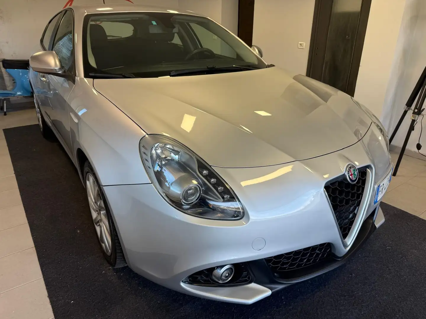 Alfa Romeo Giulietta 1.6 jtdm Super 120cv tct Plateado - 2