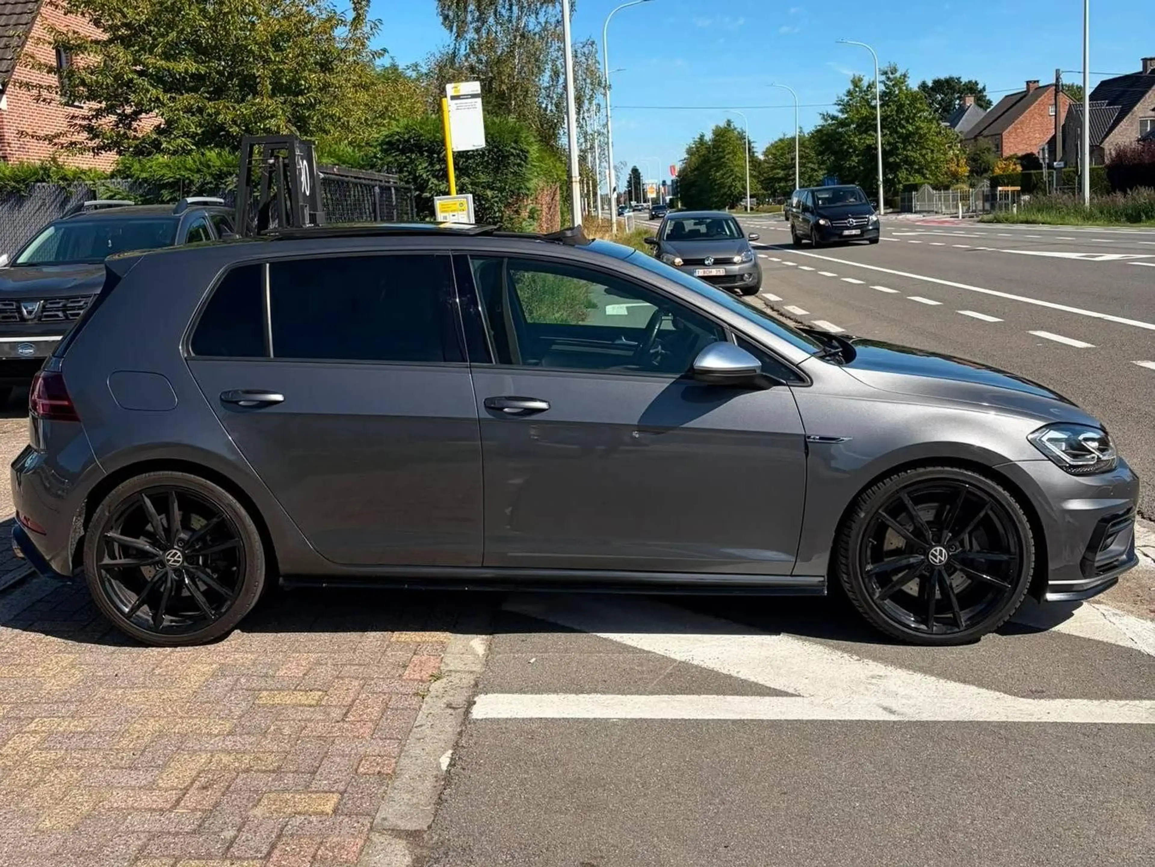 Volkswagen Golf R VII 2.0 TSI R 4MOTION BLUEMOTION/ PANO / ALCANTARA — photo 5