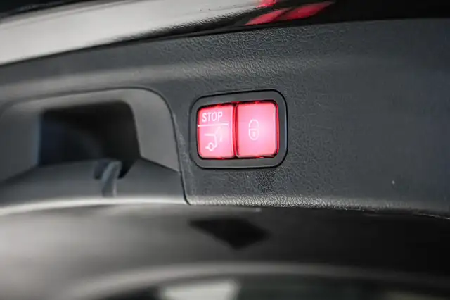 Mercedes-Benz Gle Class view 27