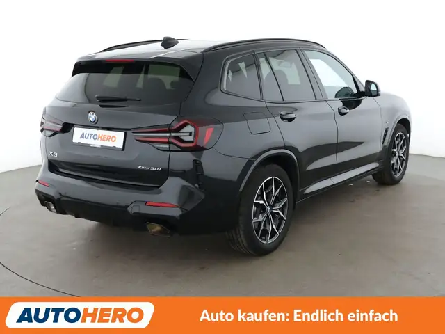 BMW X3 view 6