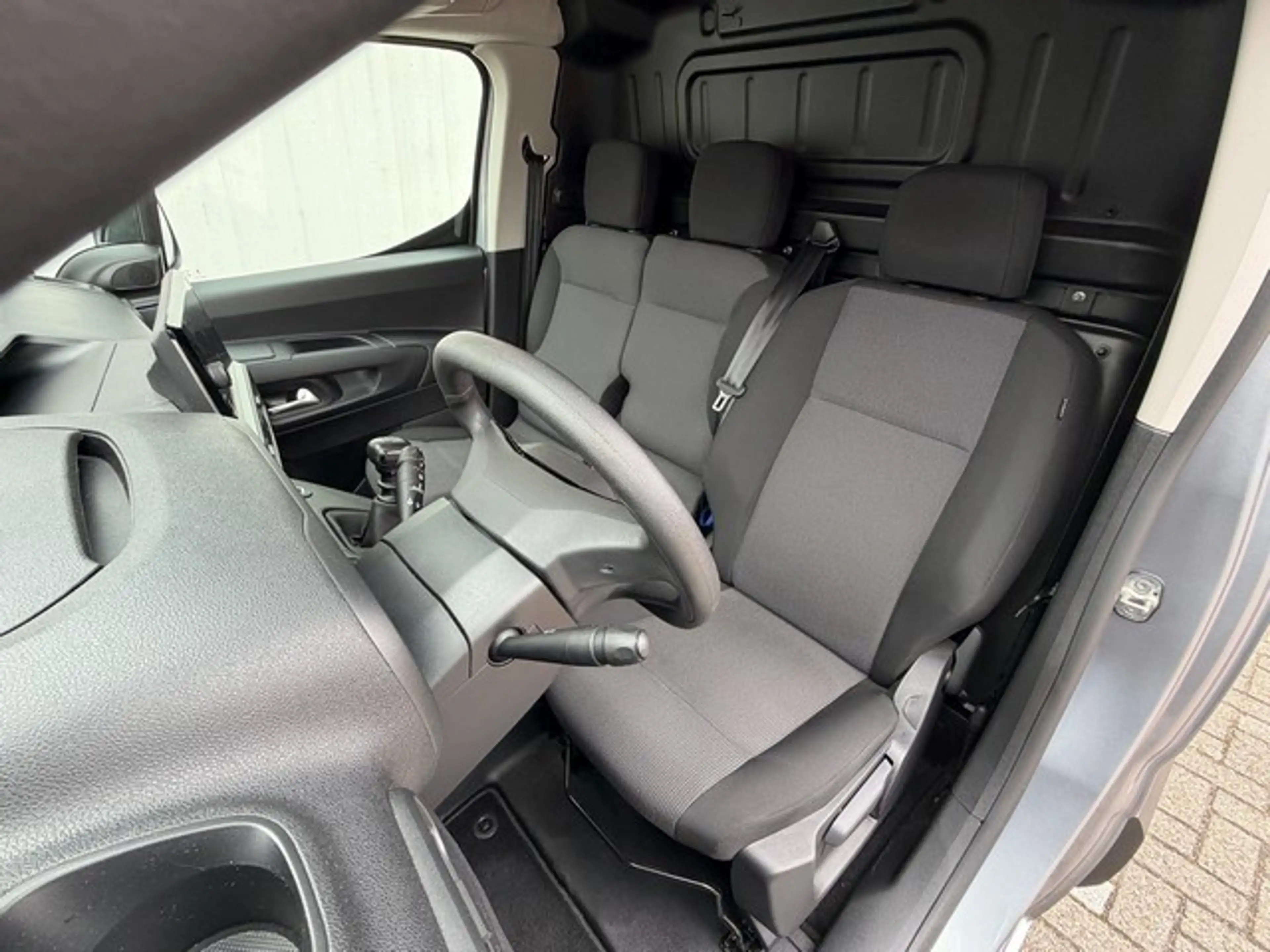 Opel Combo 1.5 BlueHDi met Navi/Camera, Digitaal Dashboard, F — photo 29