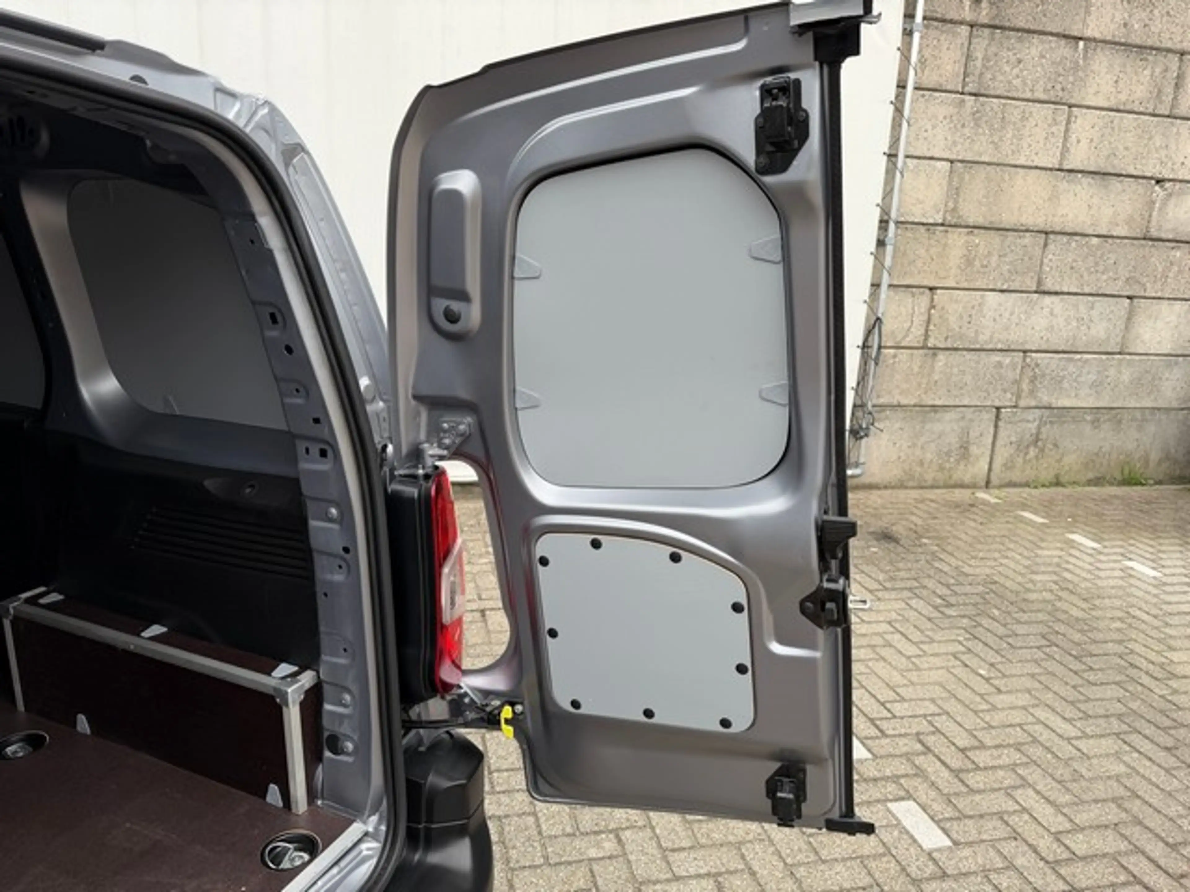 Opel Combo 1.5 BlueHDi met Navi/Camera, Digitaal Dashboard, F — photo 17