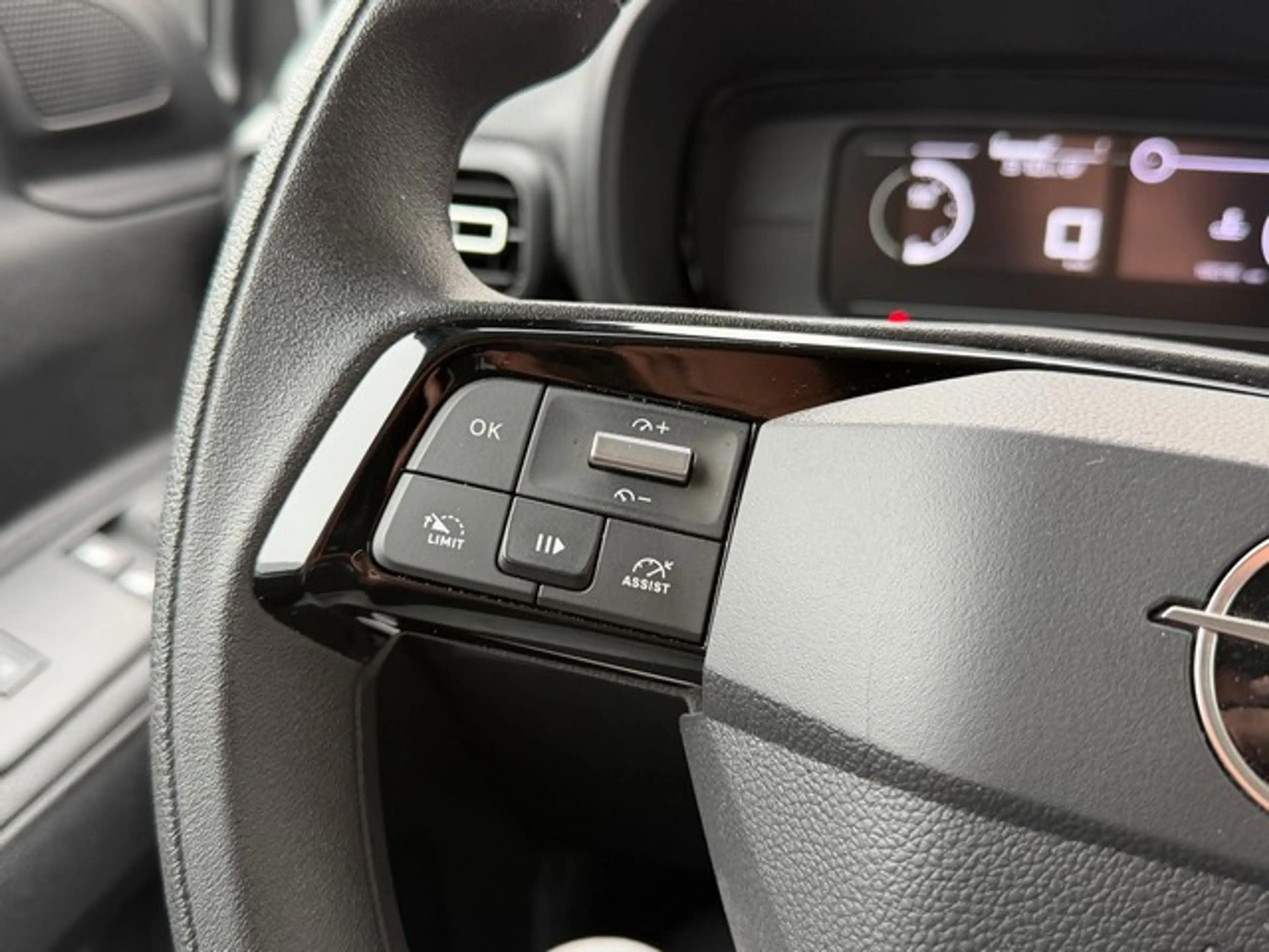 Opel Combo 1.5 BlueHDi met Navi/Camera, Digitaal Dashboard, F — photo 24