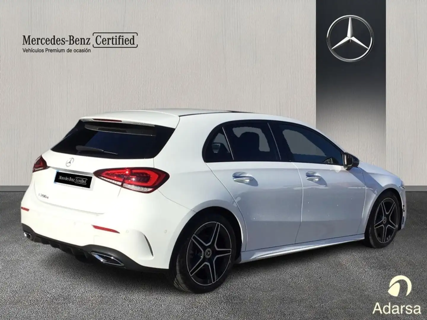 Mercedes-Benz A 200 d AMG Line - 2