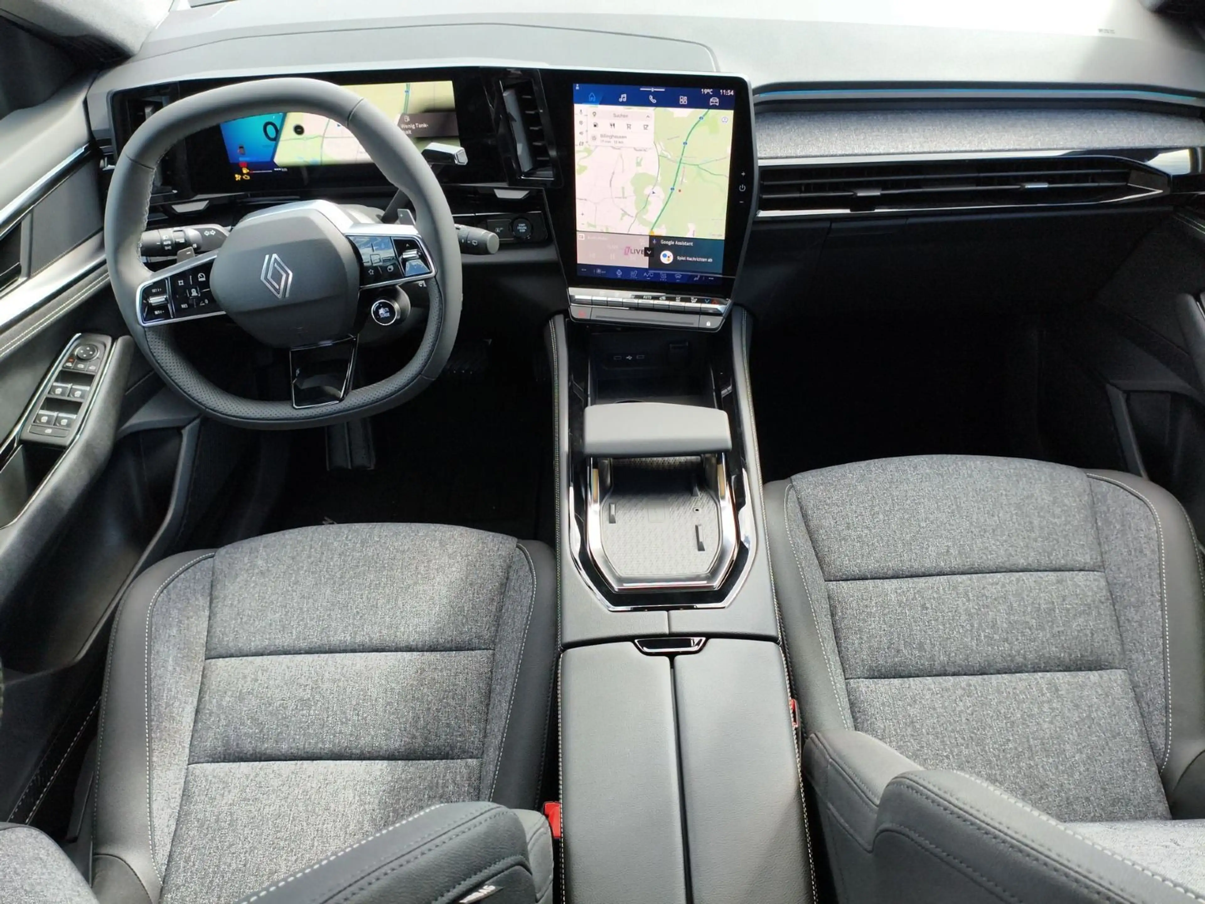 Renault Austral Techno Mild Hybrid 150 Automatik — photo 14