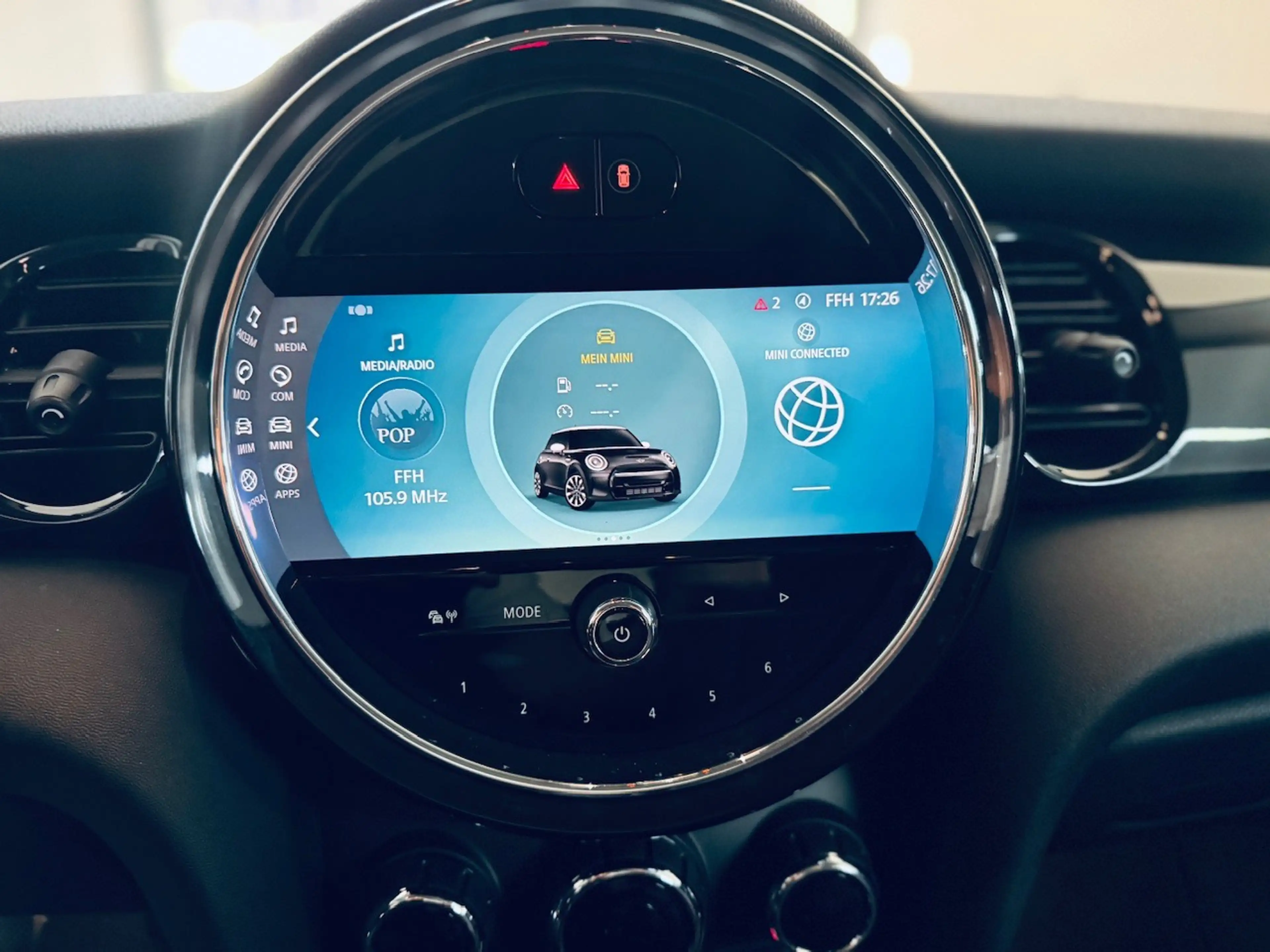 MINI Cooper Cooper Essential Trim*Finanzierung+Garantie+Inspektion+Tüv* — photo 13