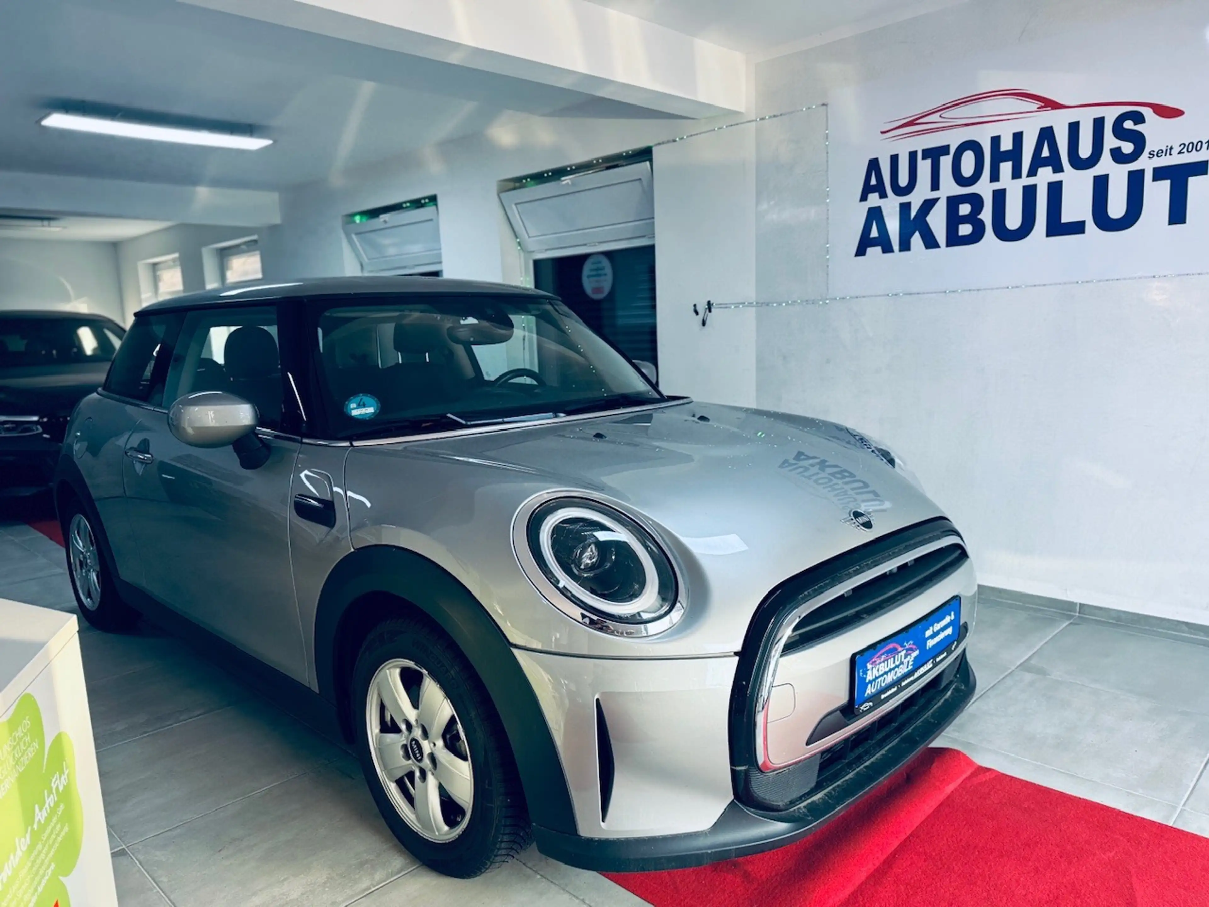 MINI Cooper Cooper Essential Trim*Finanzierung+Garantie+Inspektion+Tüv*