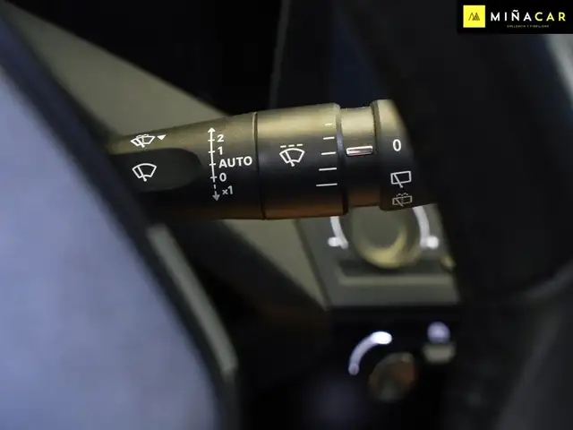 Peugeot 308 view 17