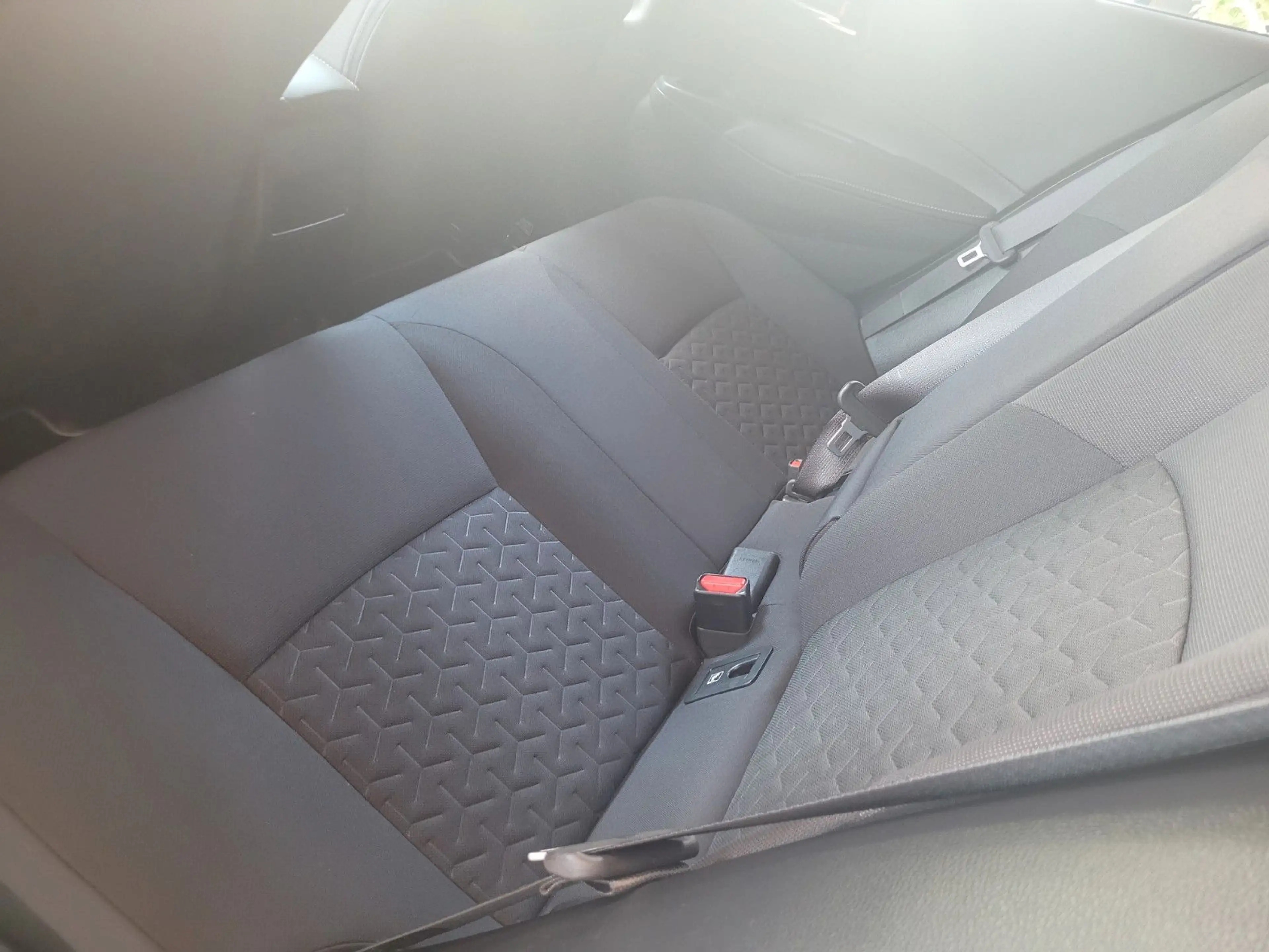 Toyota Corolla Hybrid Club*SCHECKHEFT*TOP AUSSTATTUNG — photo 18