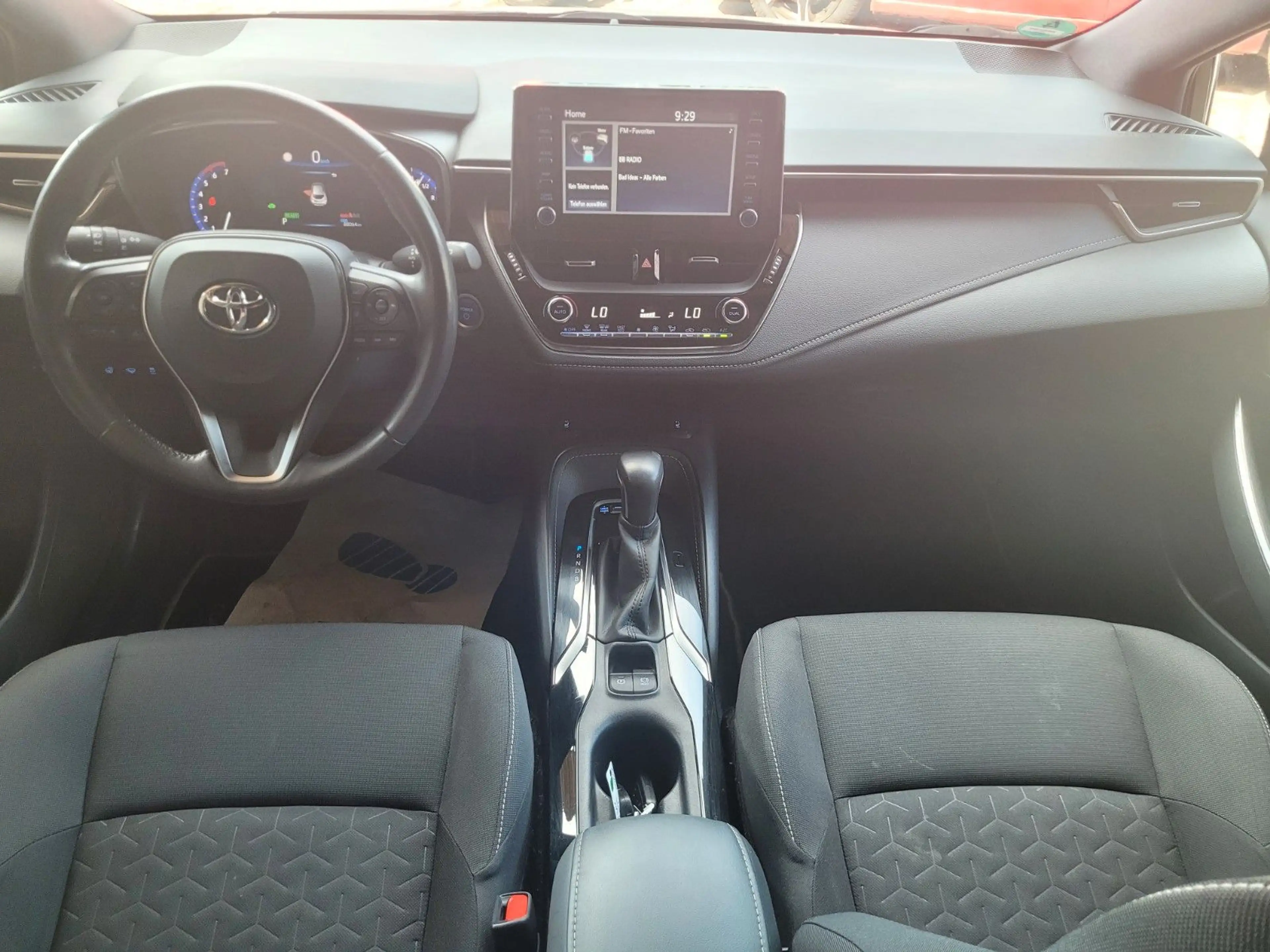 Toyota Corolla Hybrid Club*SCHECKHEFT*TOP AUSSTATTUNG — photo 15