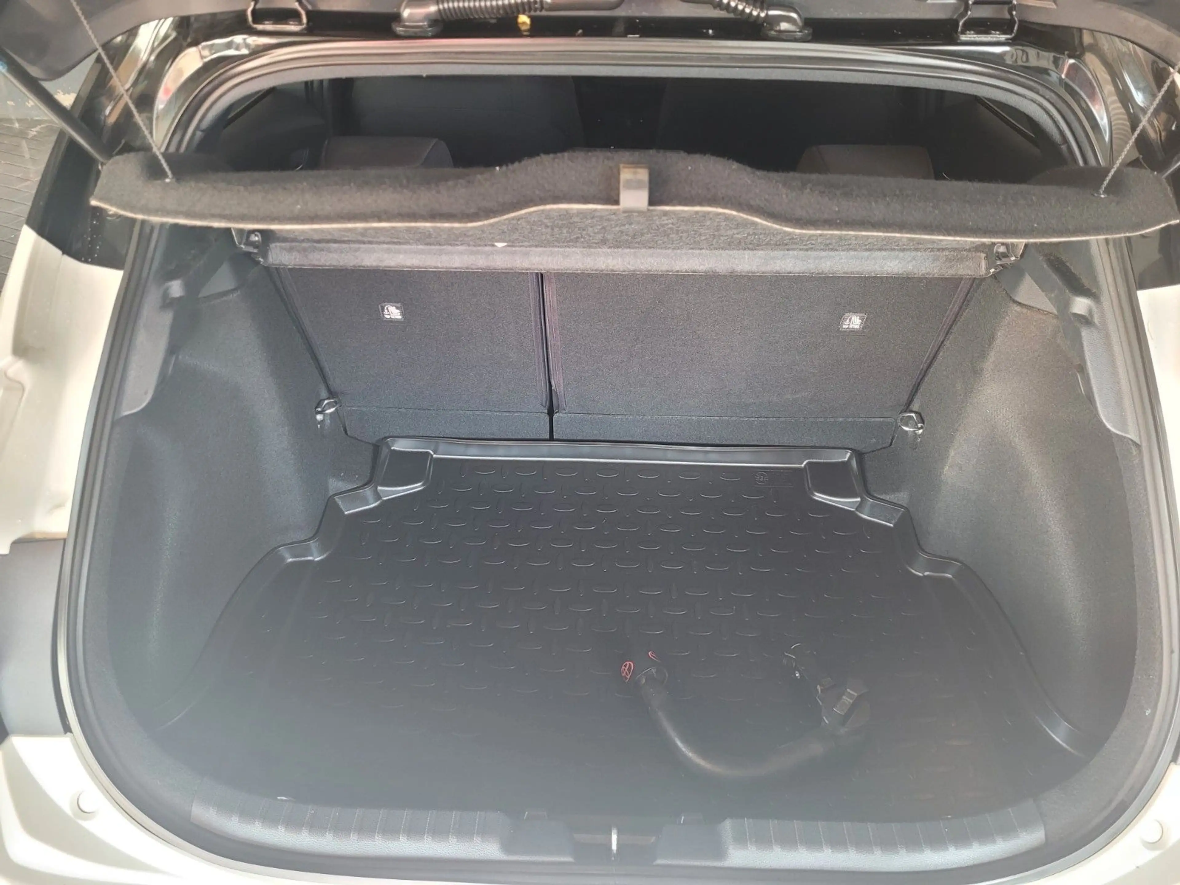 Toyota Corolla Hybrid Club*SCHECKHEFT*TOP AUSSTATTUNG — photo 26