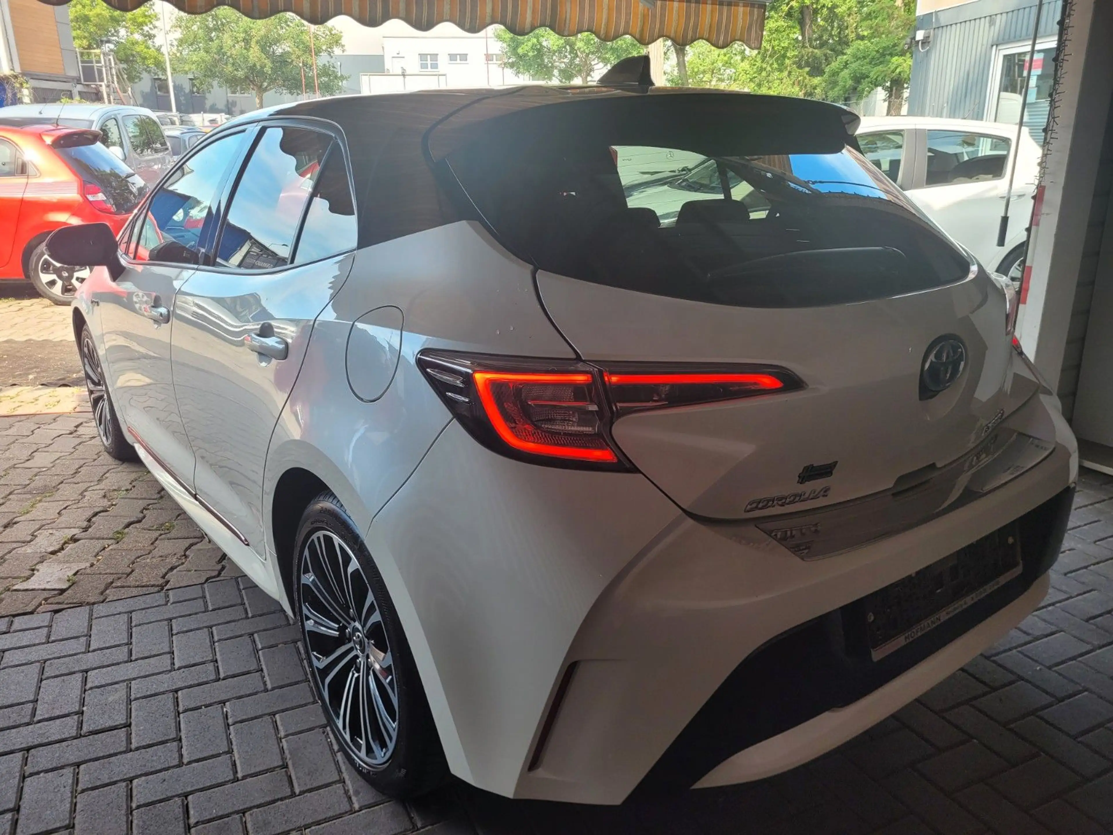 Toyota Corolla Hybrid Club*SCHECKHEFT*TOP AUSSTATTUNG — photo 13