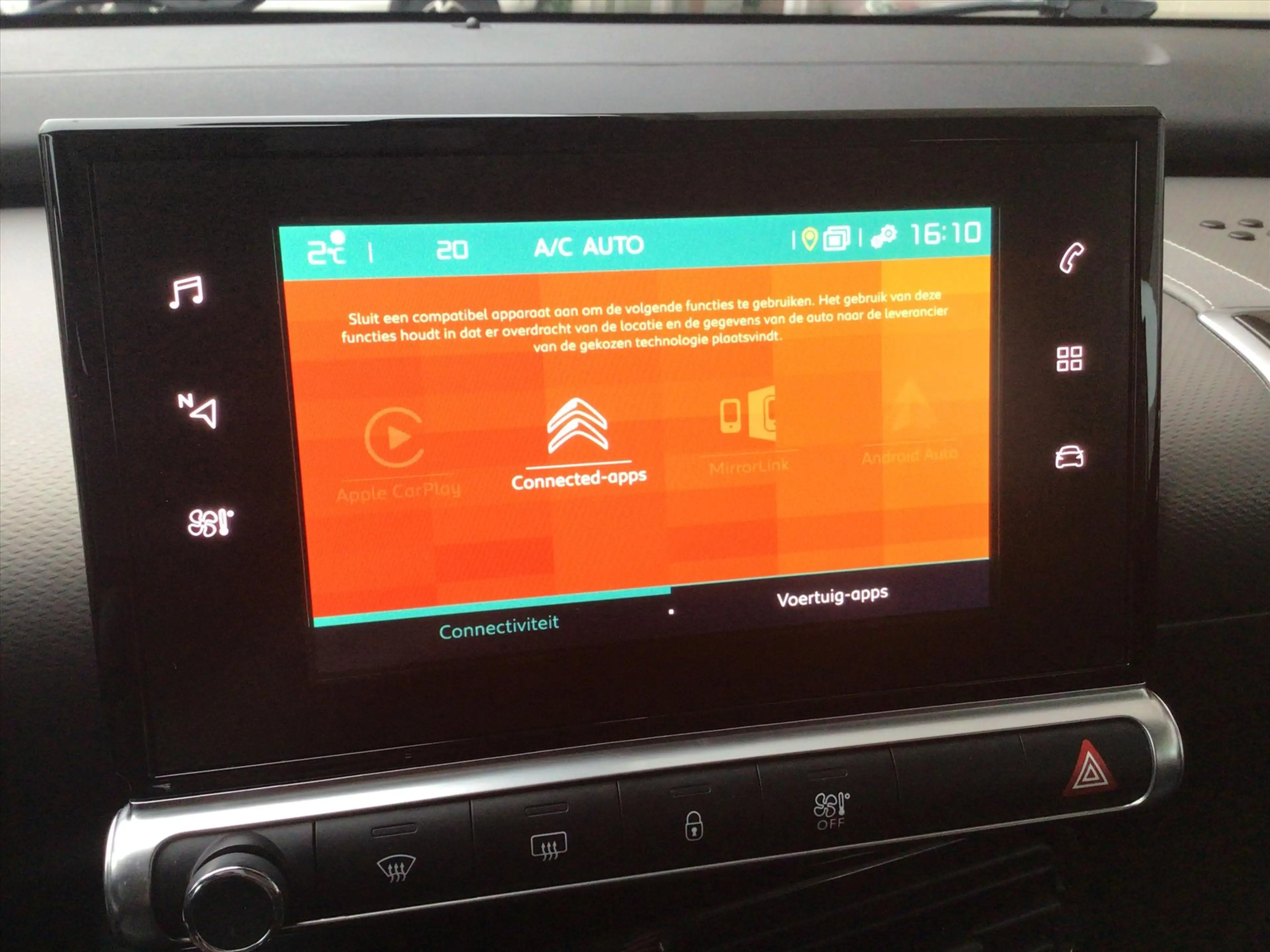 Citroen C4 Cactus 1.2 PureTech 110pk S&S Shine — photo 14