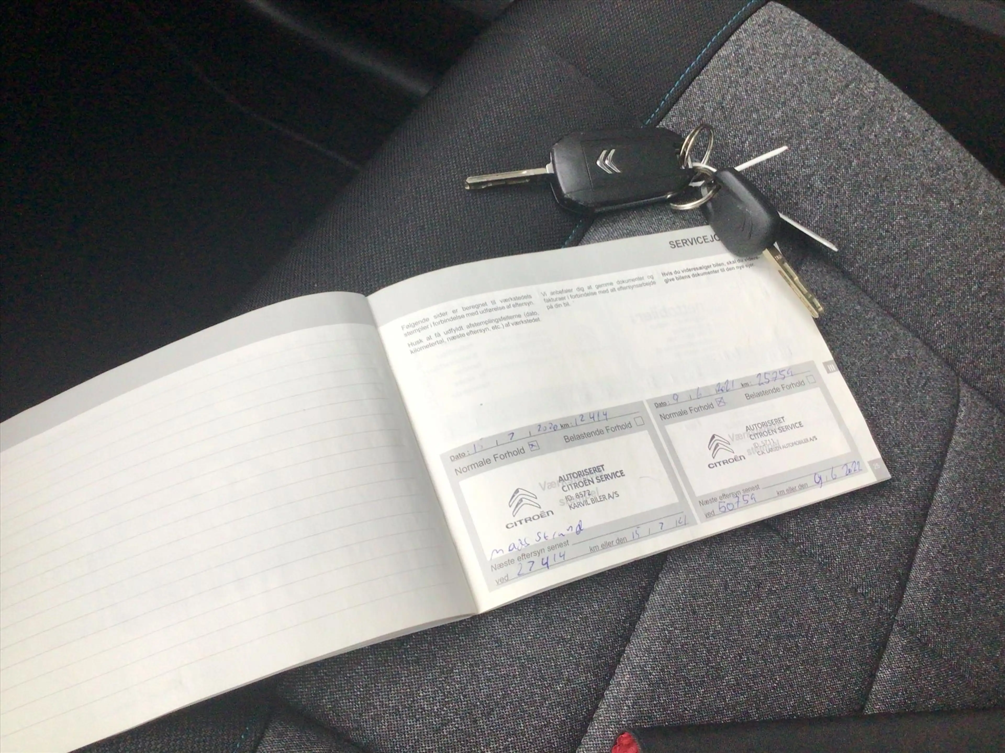 Citroen C4 Cactus 1.2 PureTech 110pk S&S Shine — photo 18
