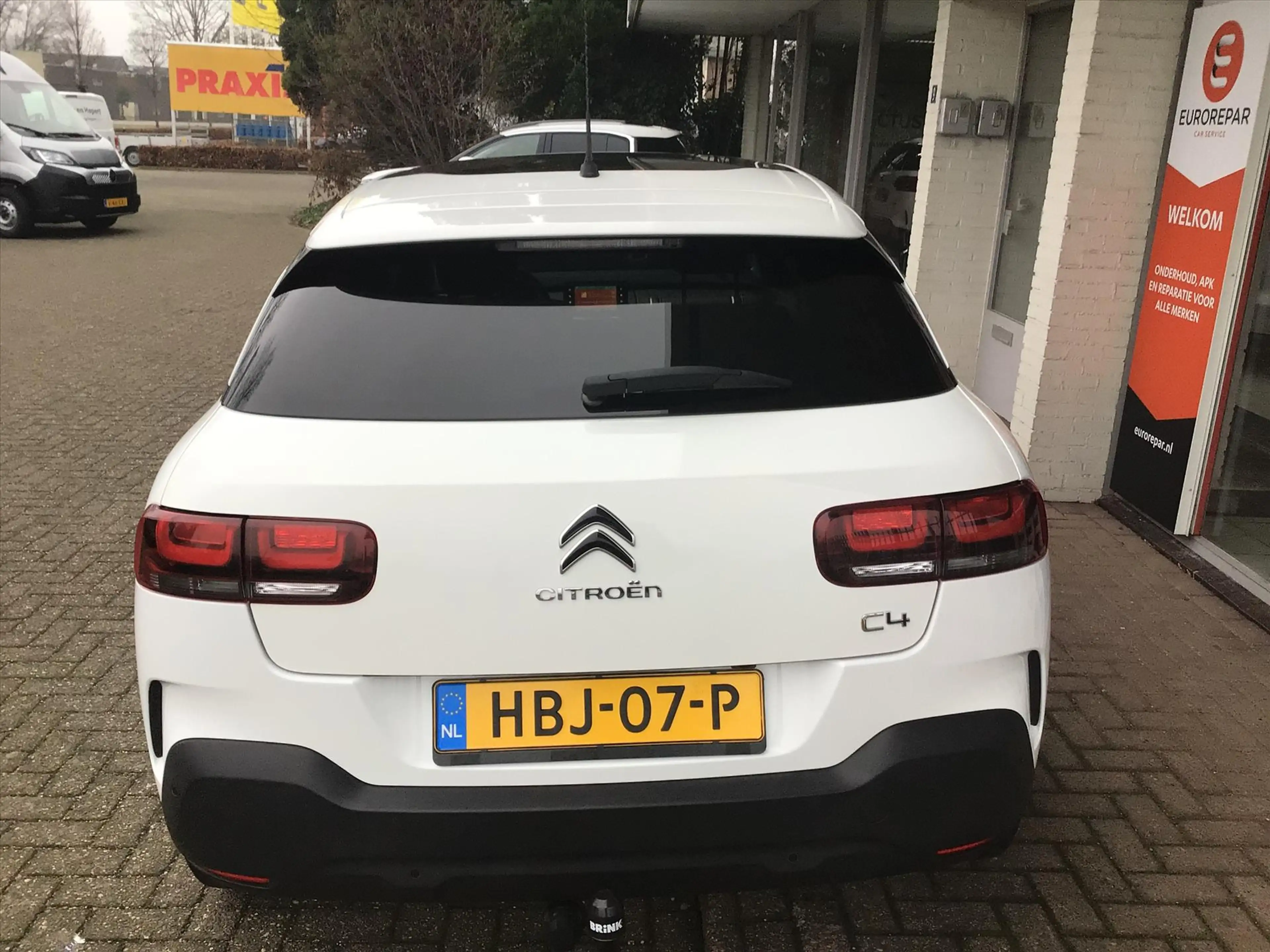 Citroen C4 Cactus 1.2 PureTech 110pk S&S Shine — photo 3