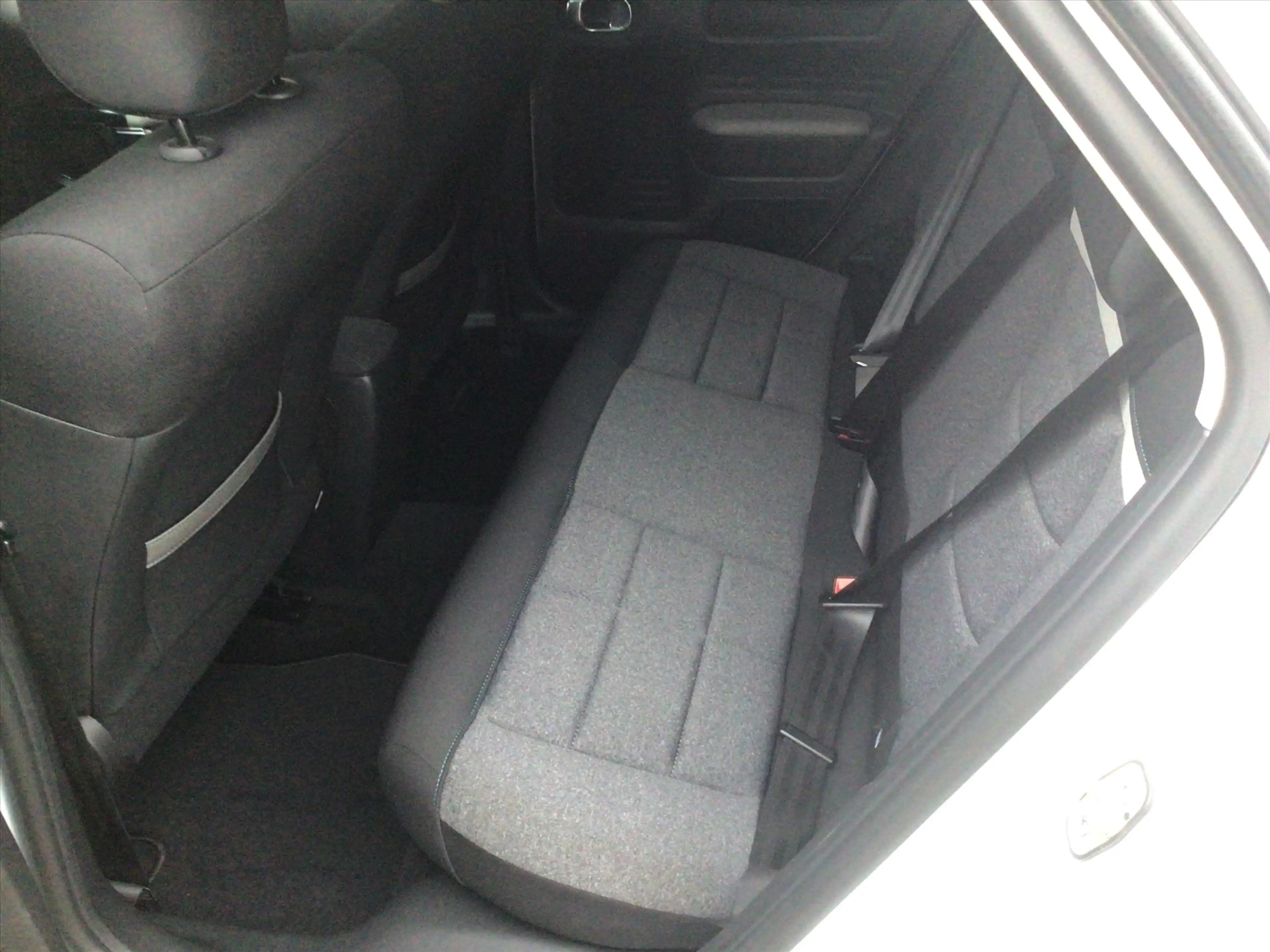 Citroen C4 Cactus 1.2 PureTech 110pk S&S Shine — photo 8