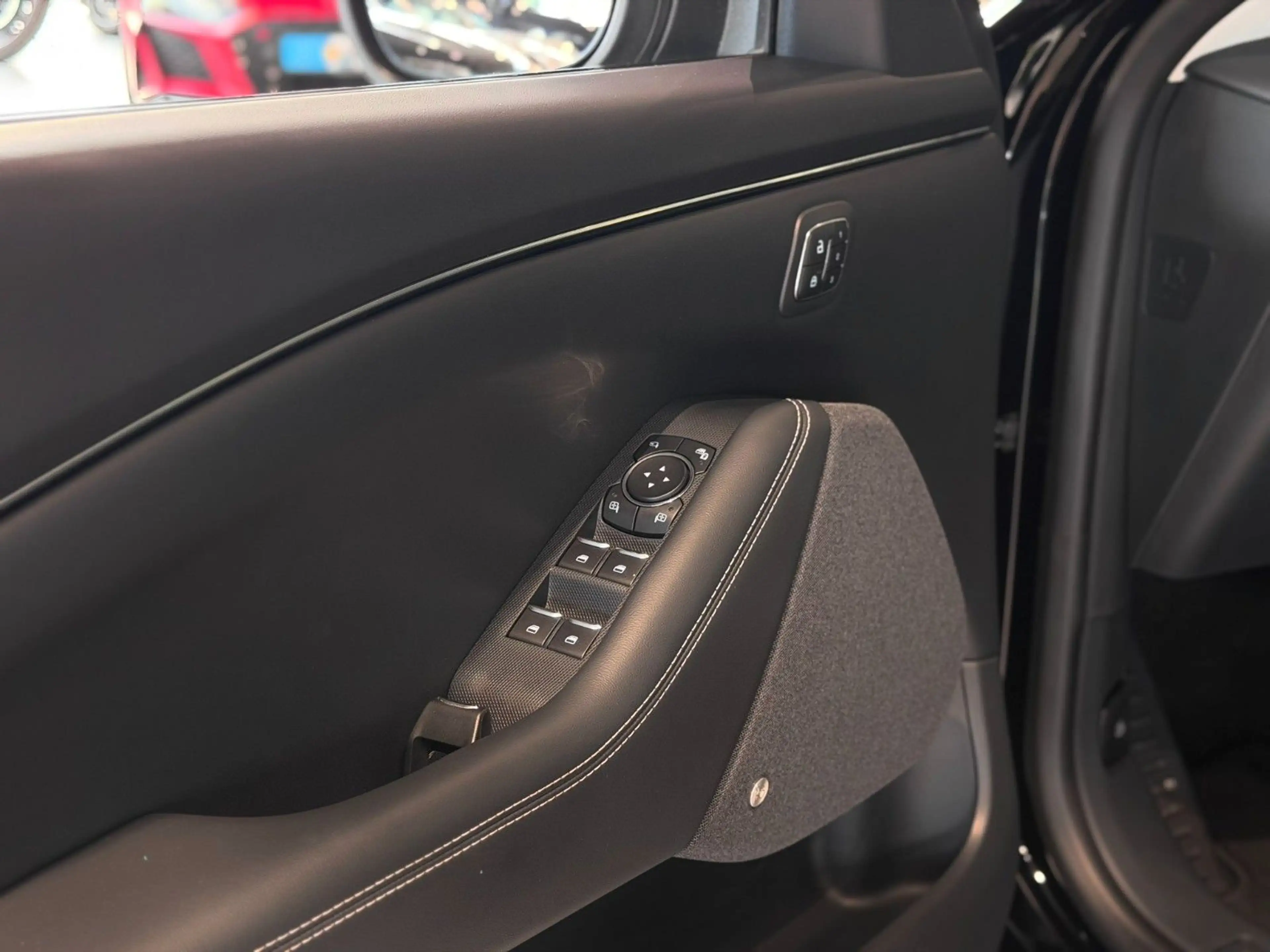 Ford Mustang Mach-E Techpaket 2, Panorama, 99kWh — photo 12